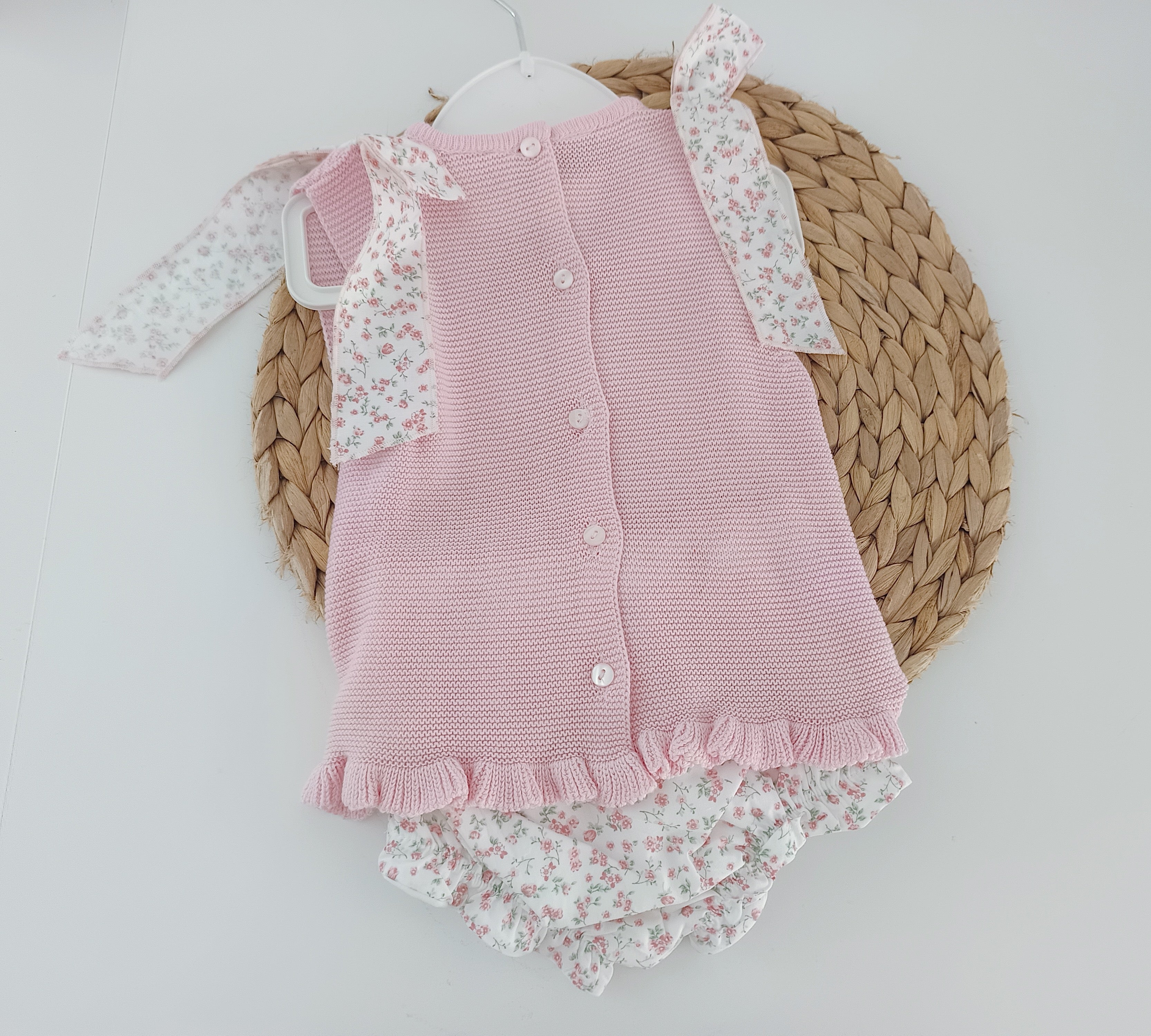 Camisola de Malha com Tapa Fraldas Flores Rosa