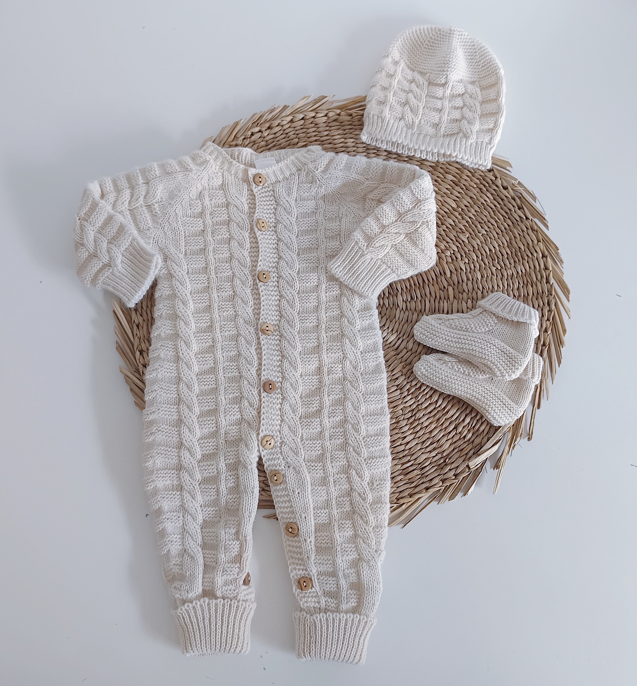 Babygrow de malha com gorro e carapins Areia