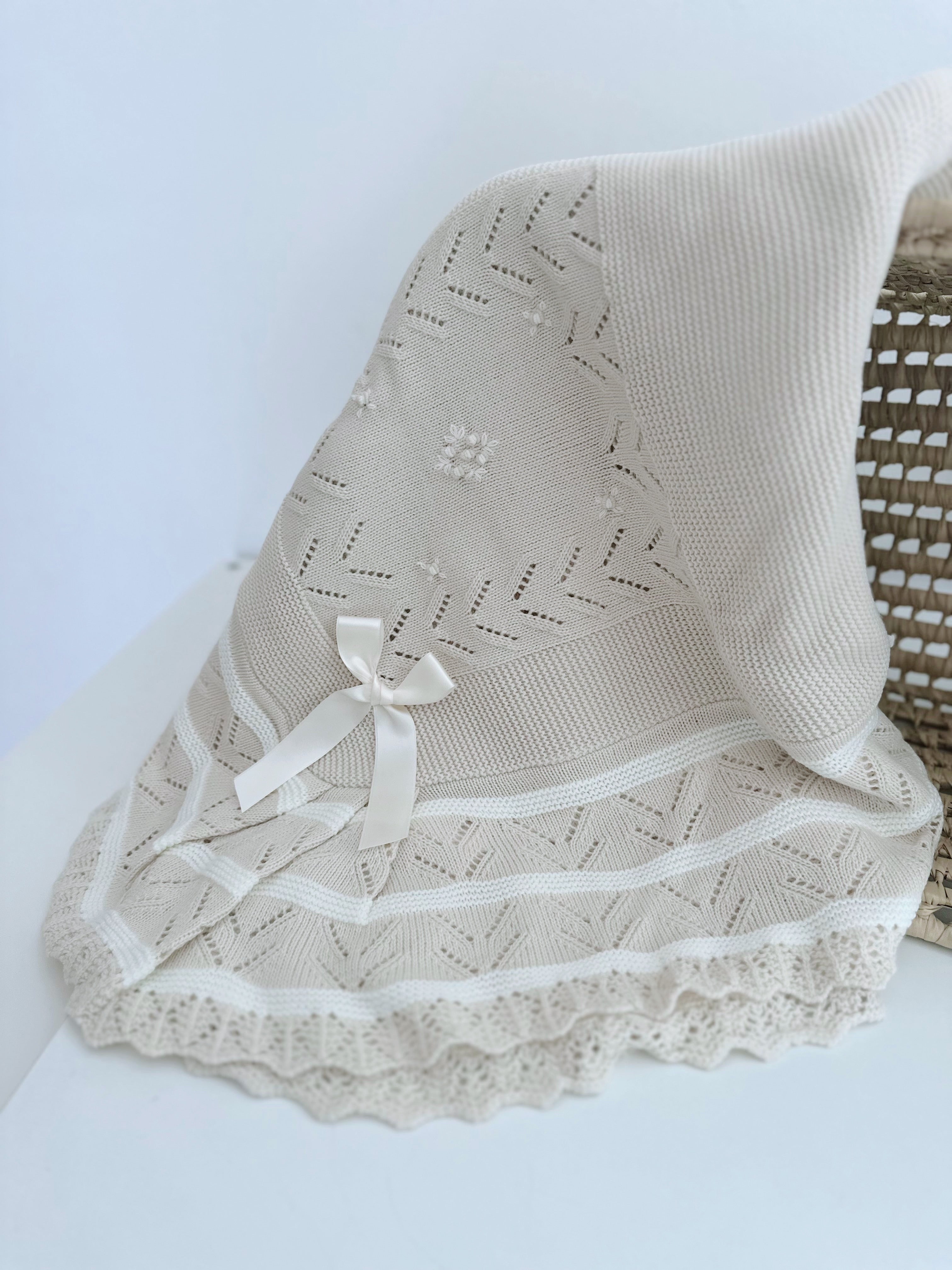 Manta de Malha para Bebé Laço Folho Areia