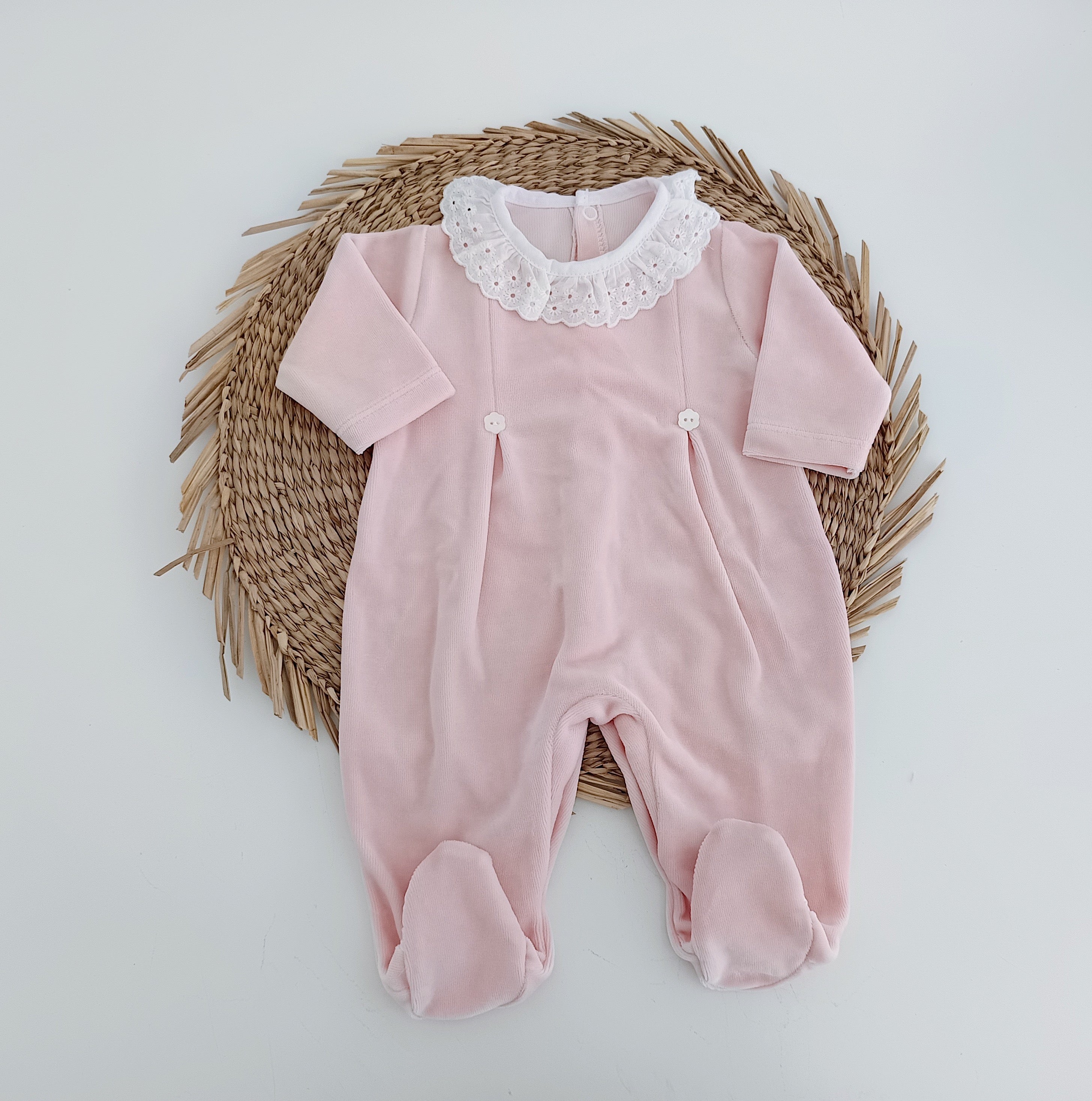 Babygrow Veludo Com Botões Flor e Gola De Folho Rosa Velho