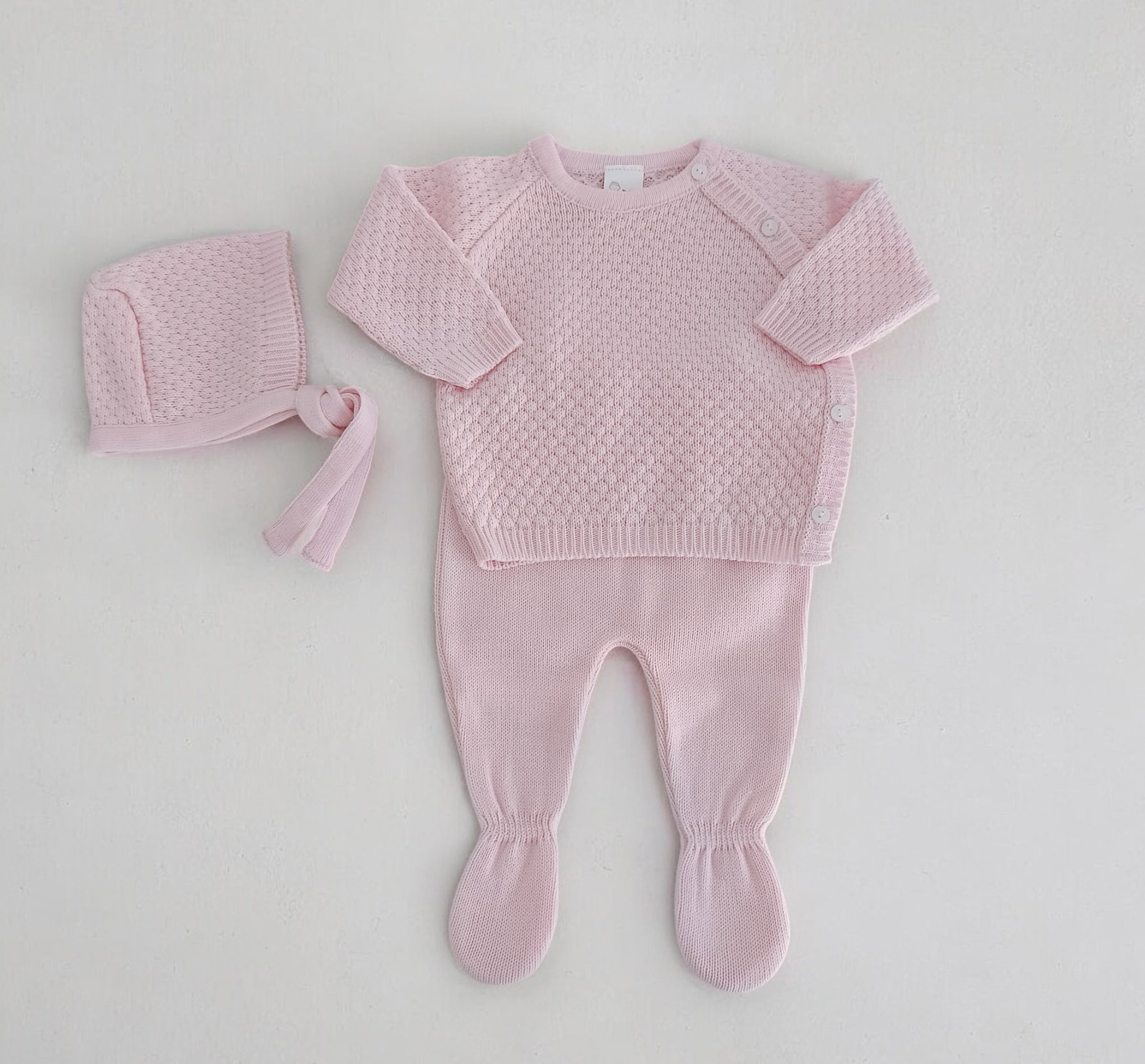 Fato de Malha botões com Touca Rosa