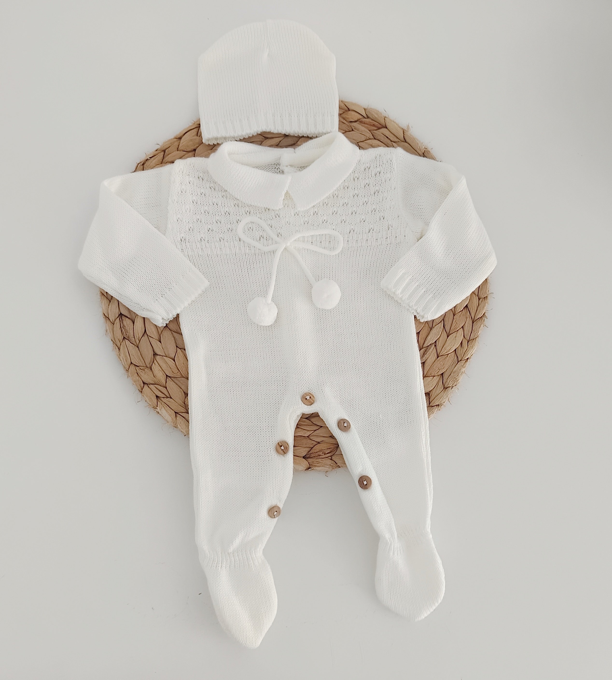 Babygrow de Malha Pompons com Gorro Pérola