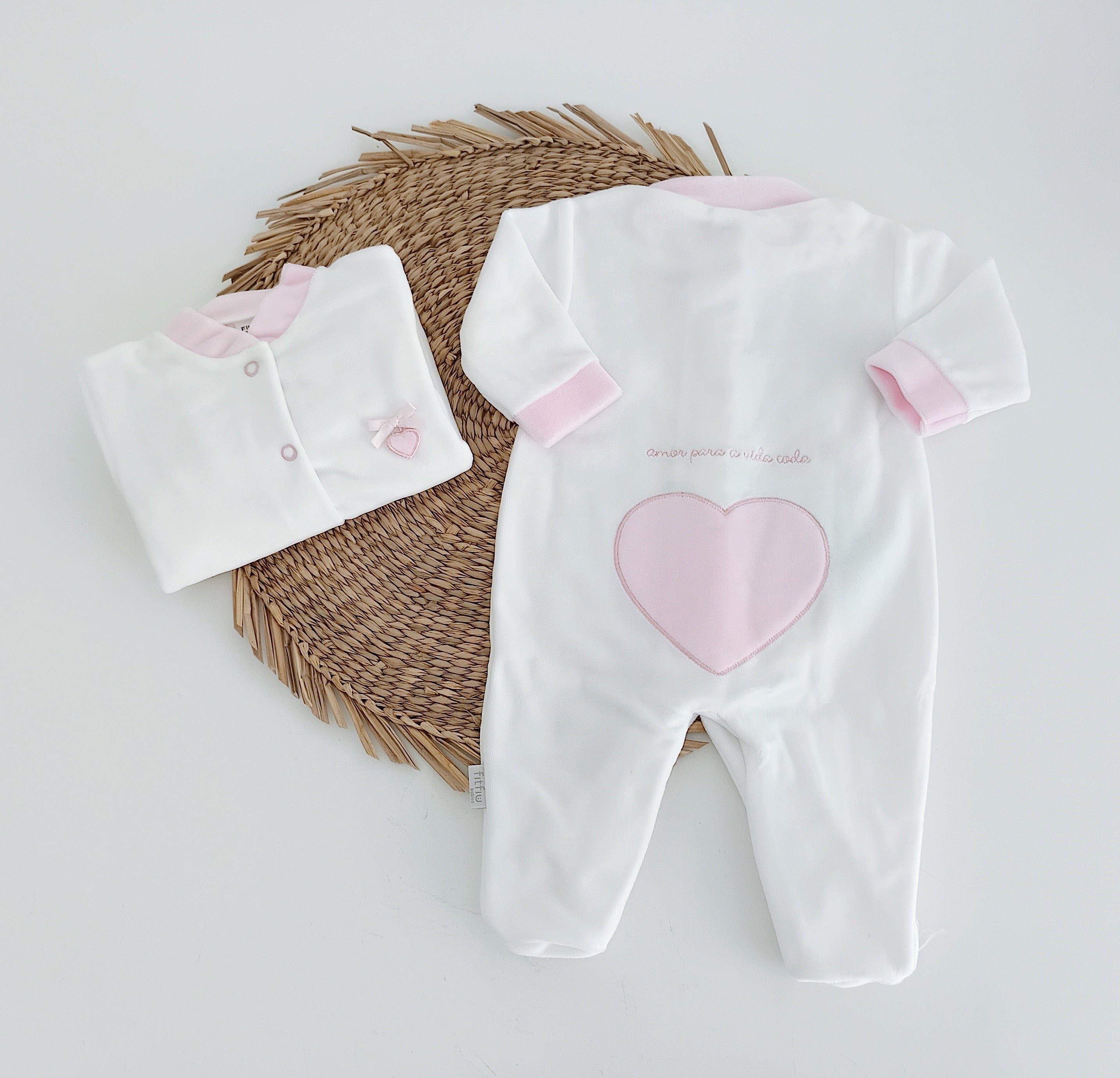 Amor Para a Vida Toda® | Babygrow Coração Rosa