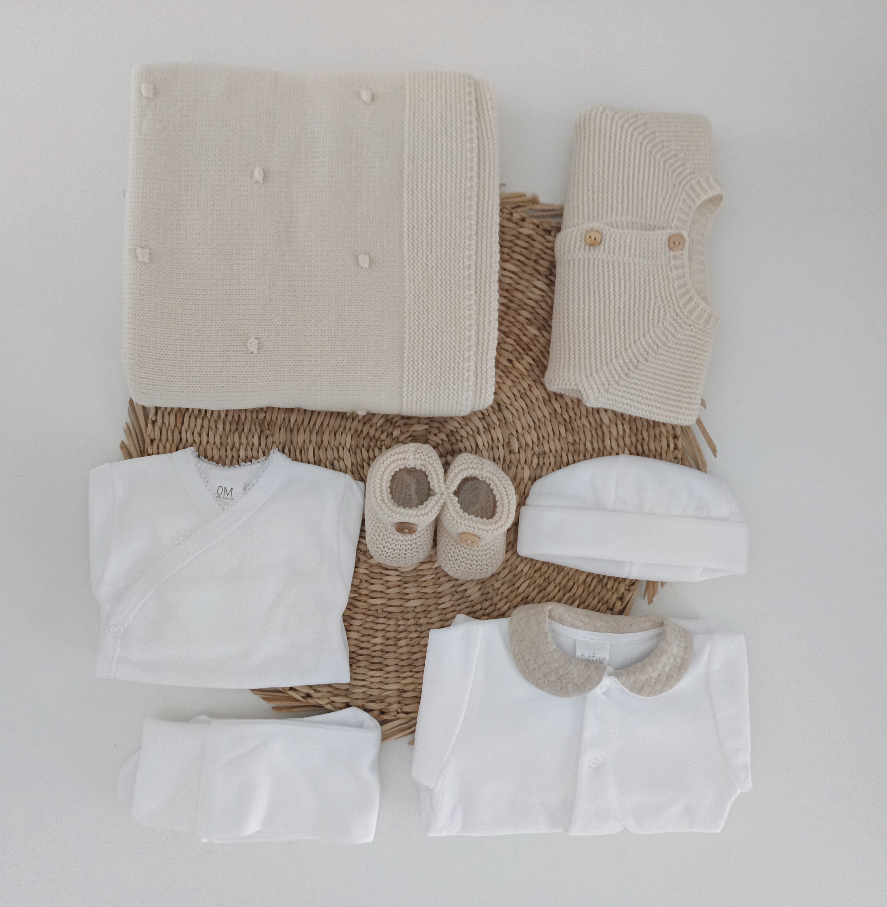 FitFiu Babies® |  Conjunto Primeira Roupinha Urso Orelhas Areia