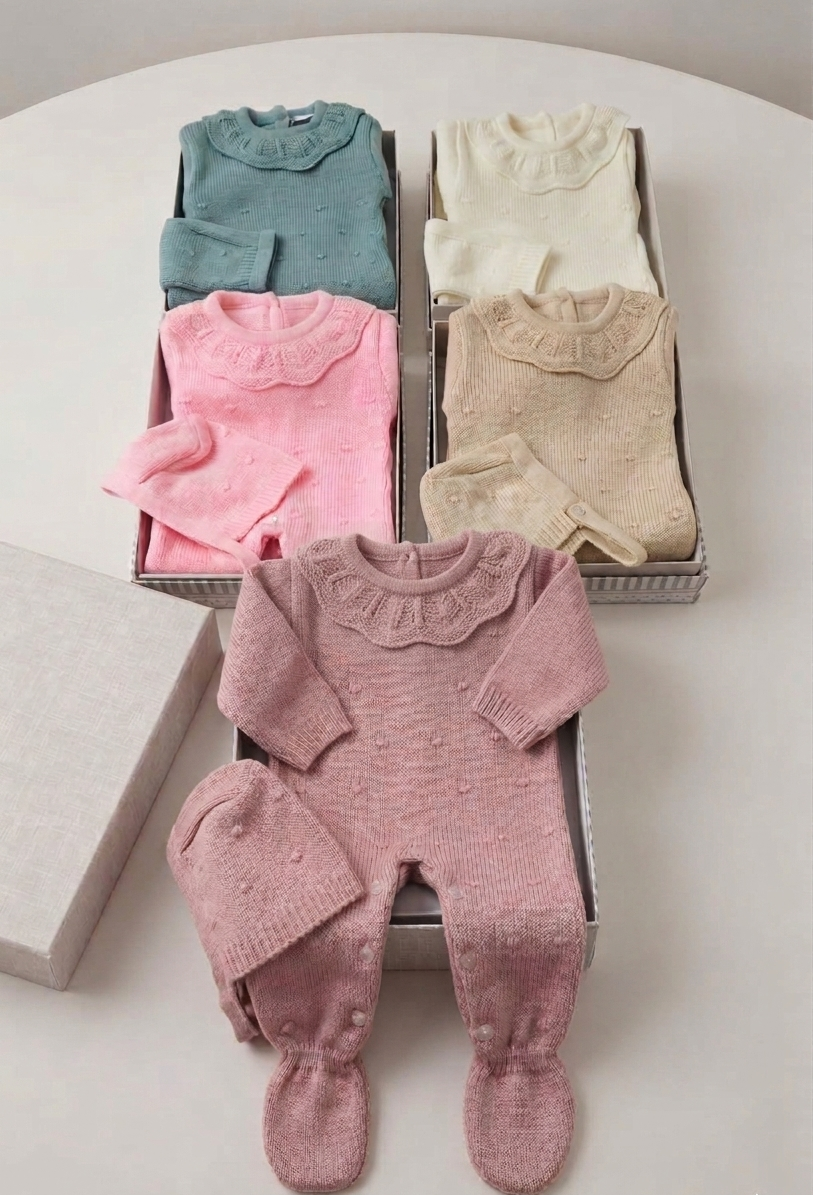 Babygrow de Malha Gola com touca
