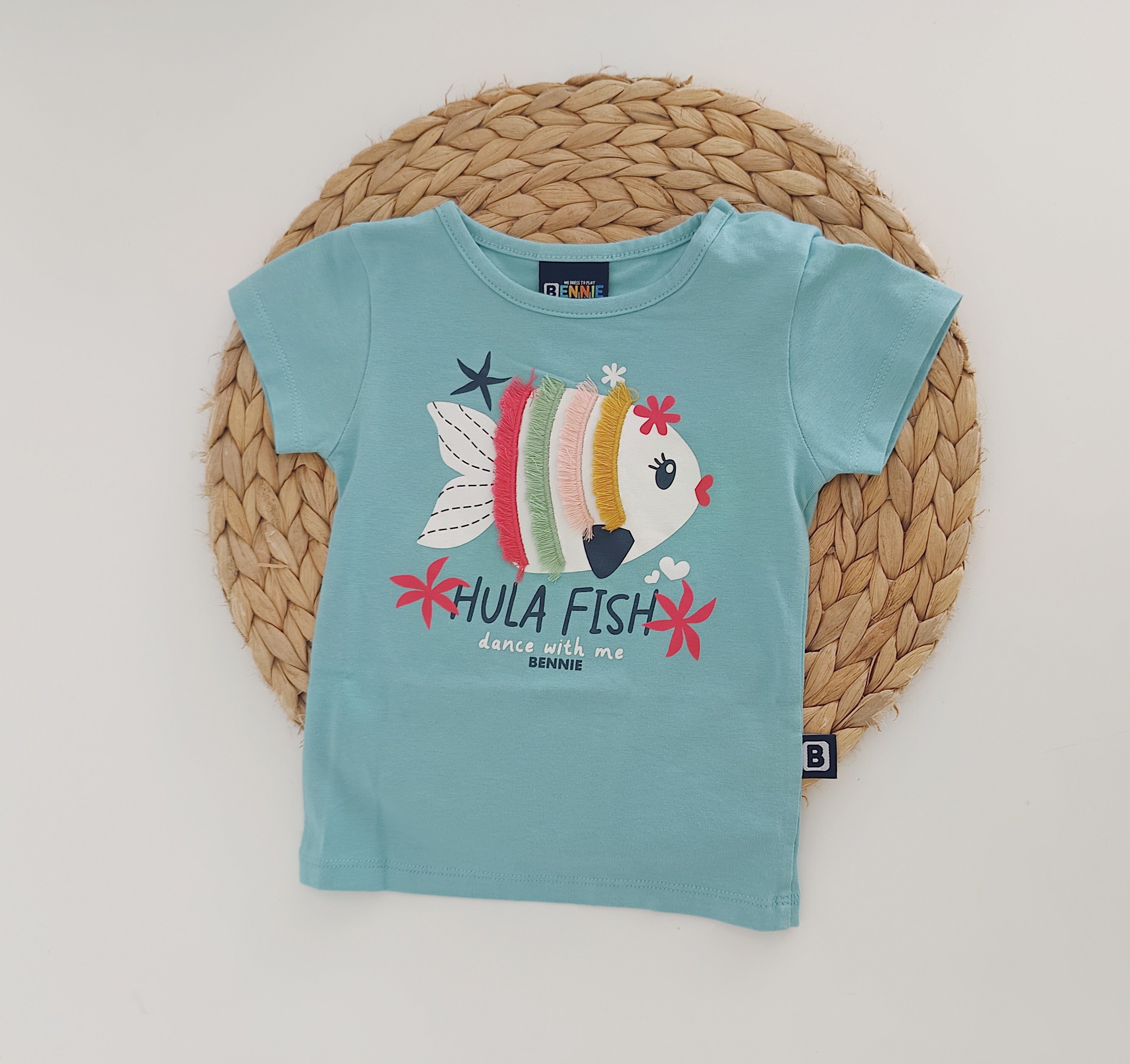 t-shirt para bebé menina