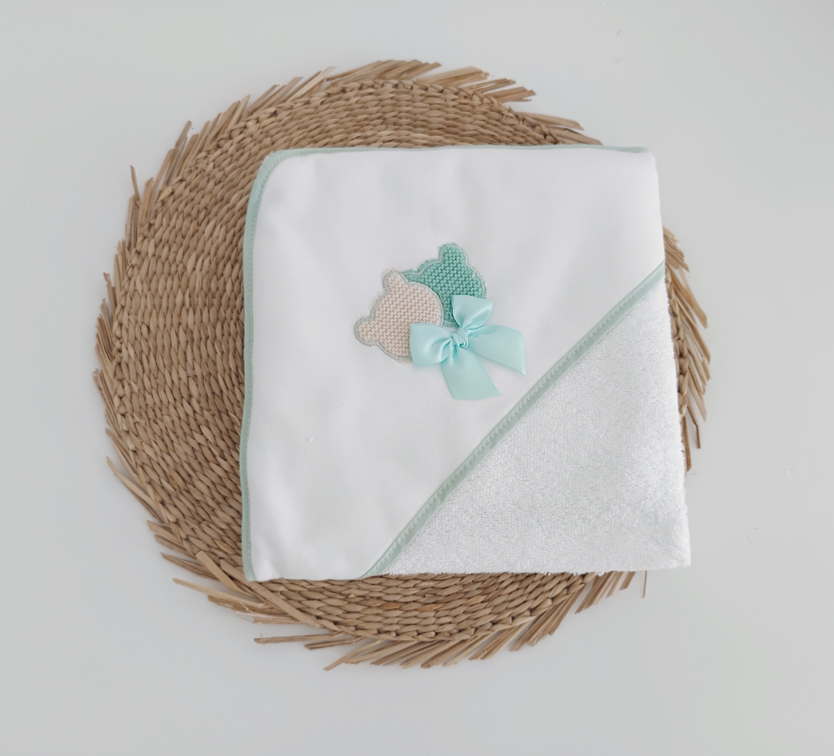 Toalha de banho para Bebé Cabecinhas Urso com Laço Verde