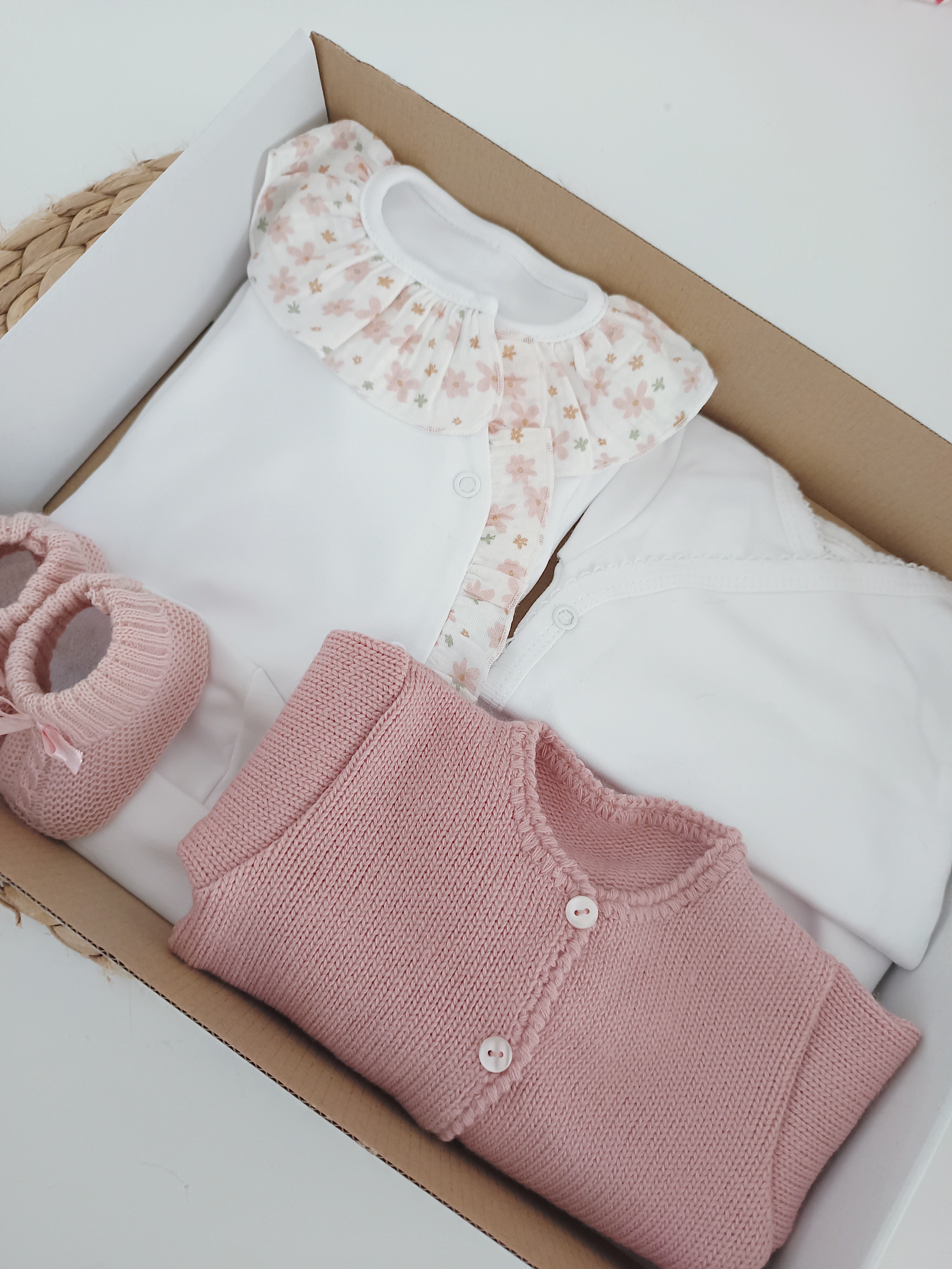 Conjunto Primeira Roupinha Flores Algodão Rosa Velho
