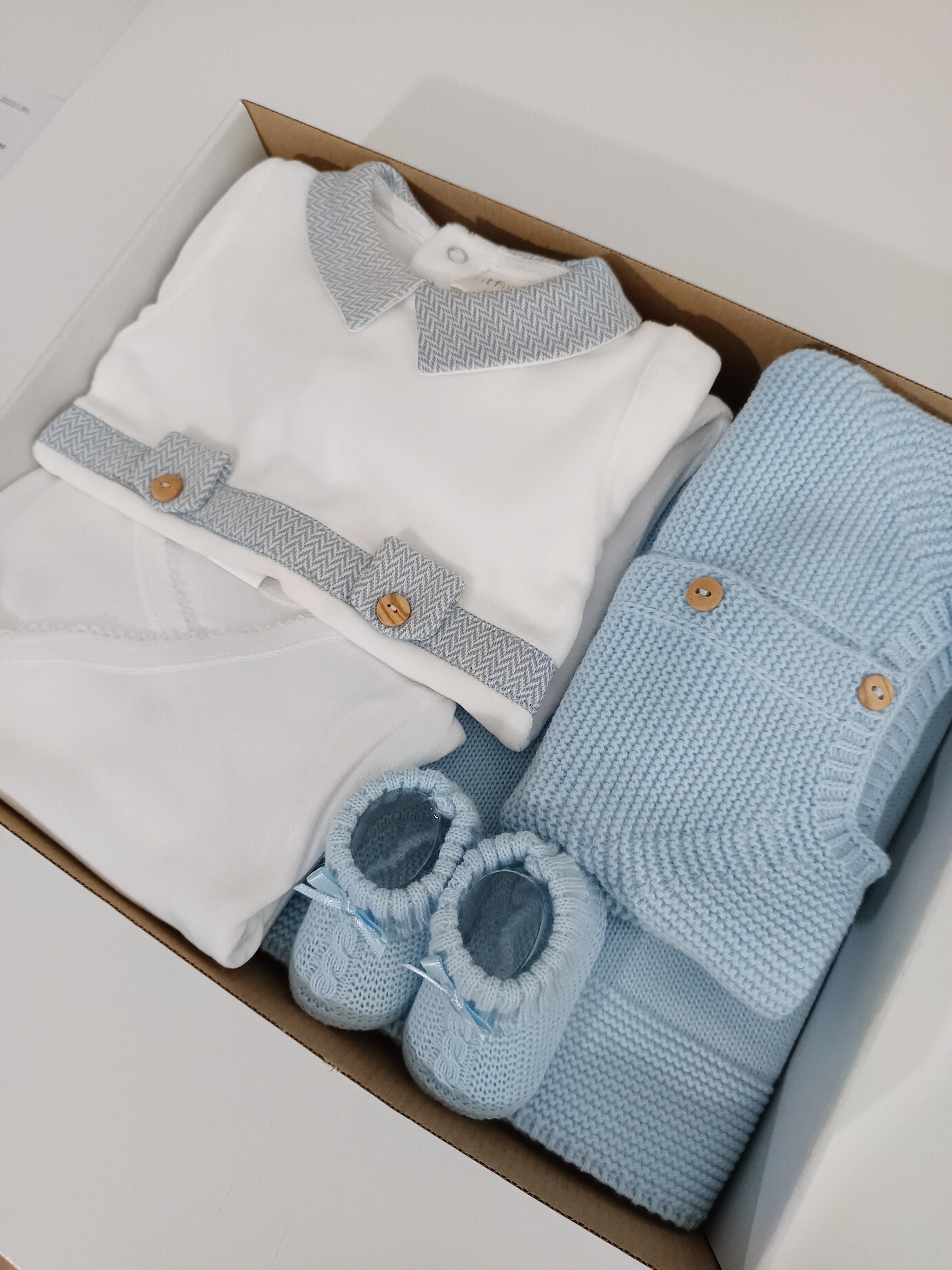 FitFiu Babies® |  Conjunto Primeira Roupinha Espiga com Manta