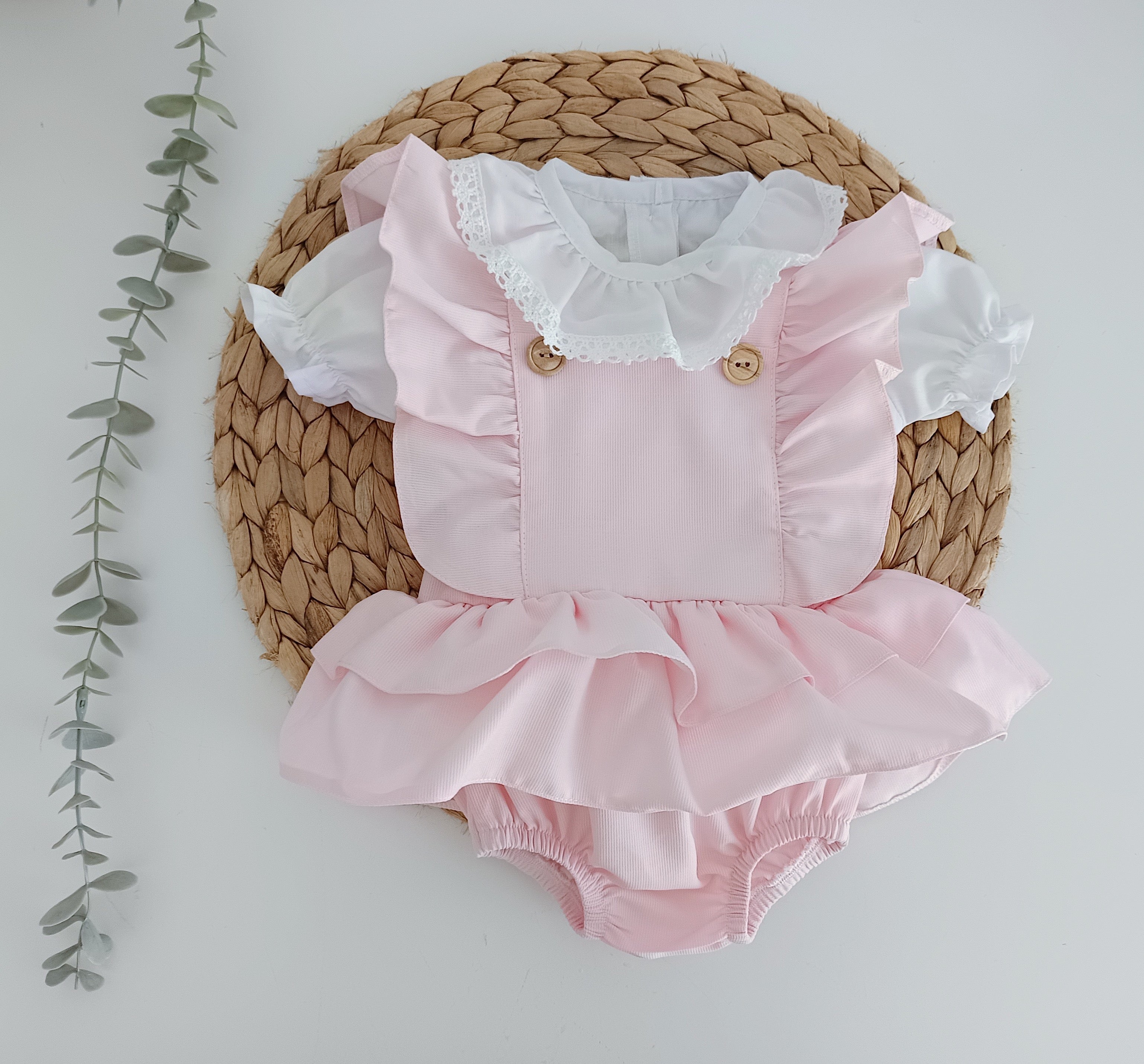 Fofo com Blusa Folhos Rosa