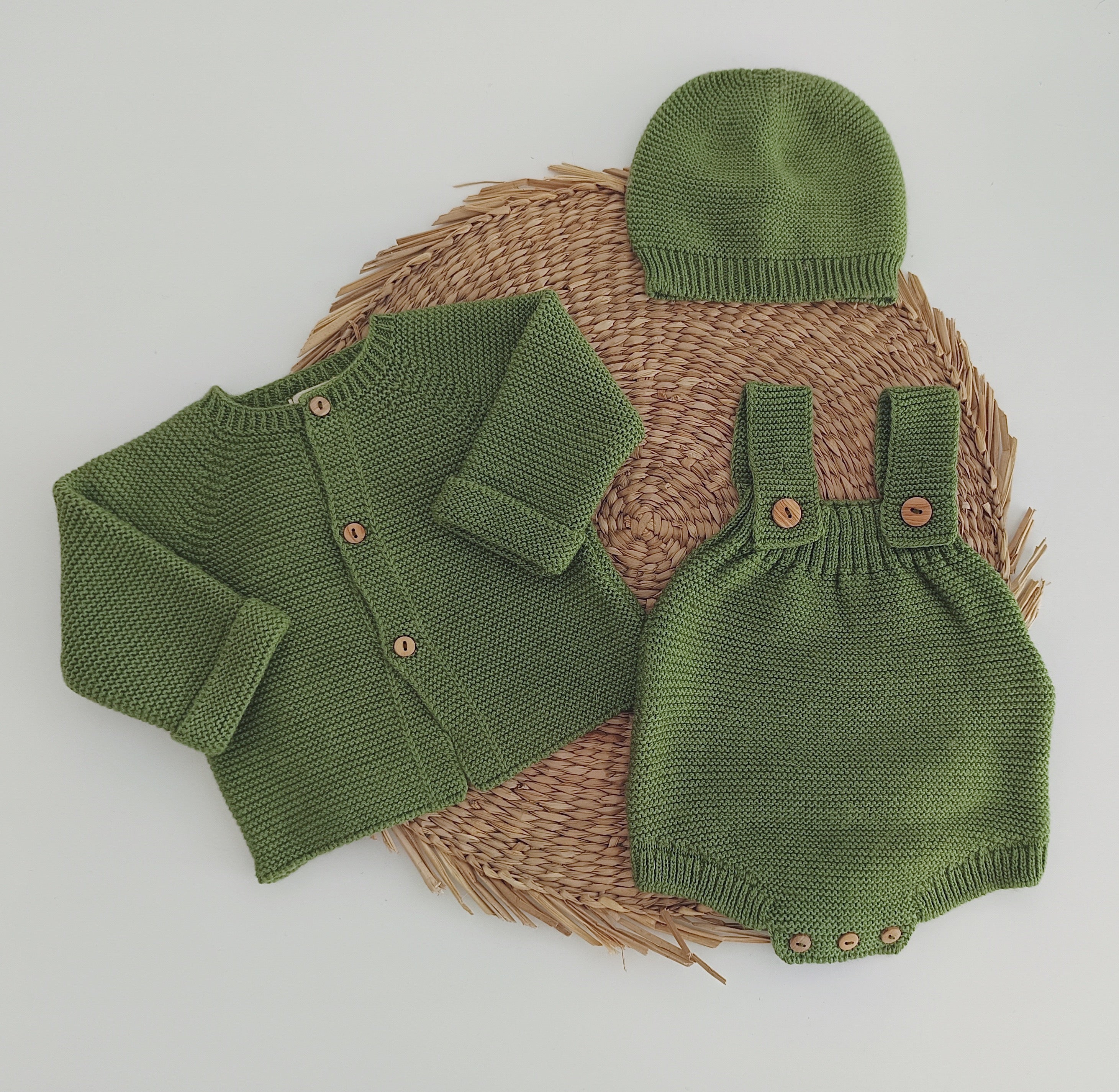 Fofo Básico de Malha com Gorro e Casaco Verde