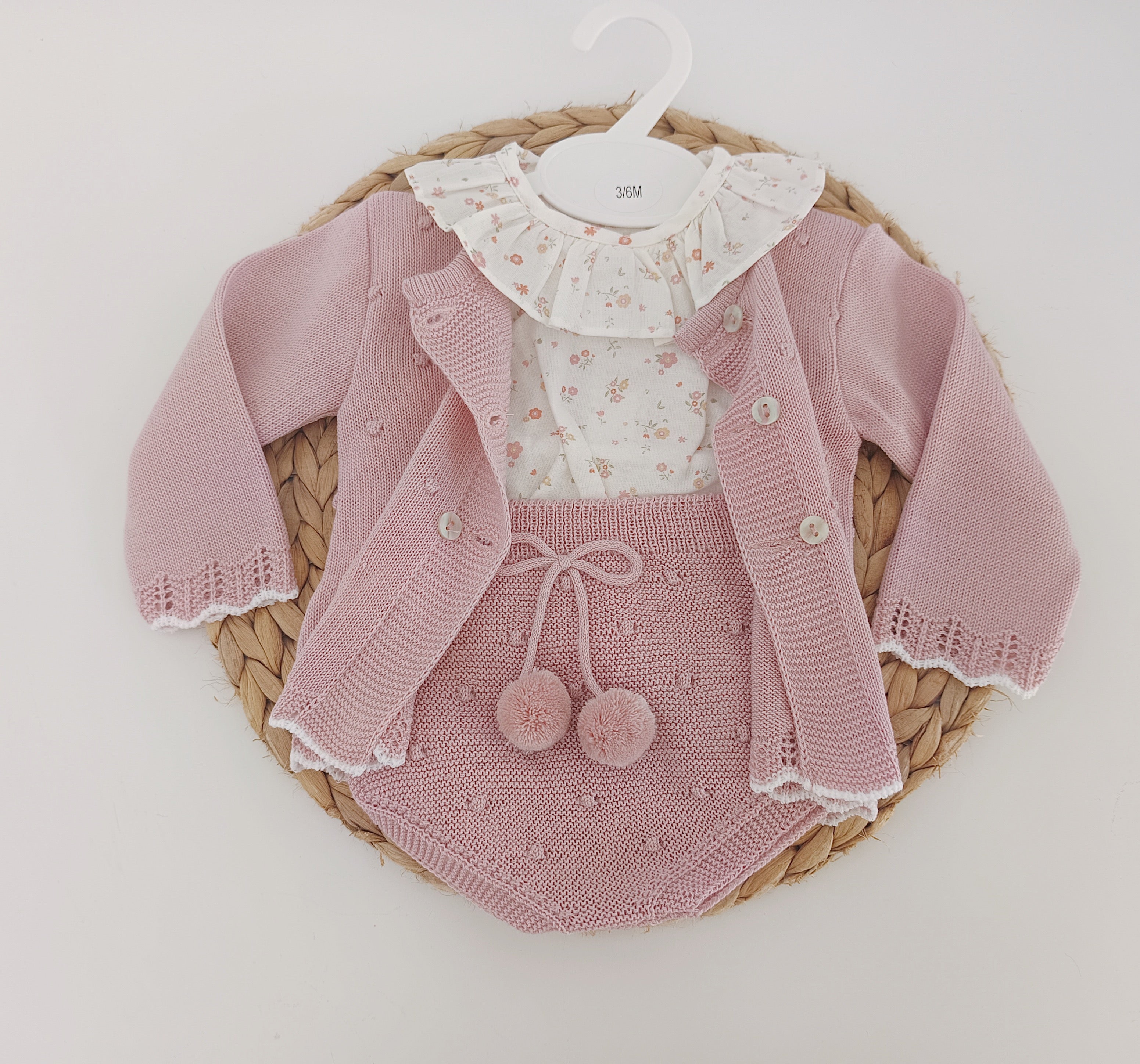 Conjunto Fofo com Blusa e Casaco de Malha Florinhas Rosa Velho