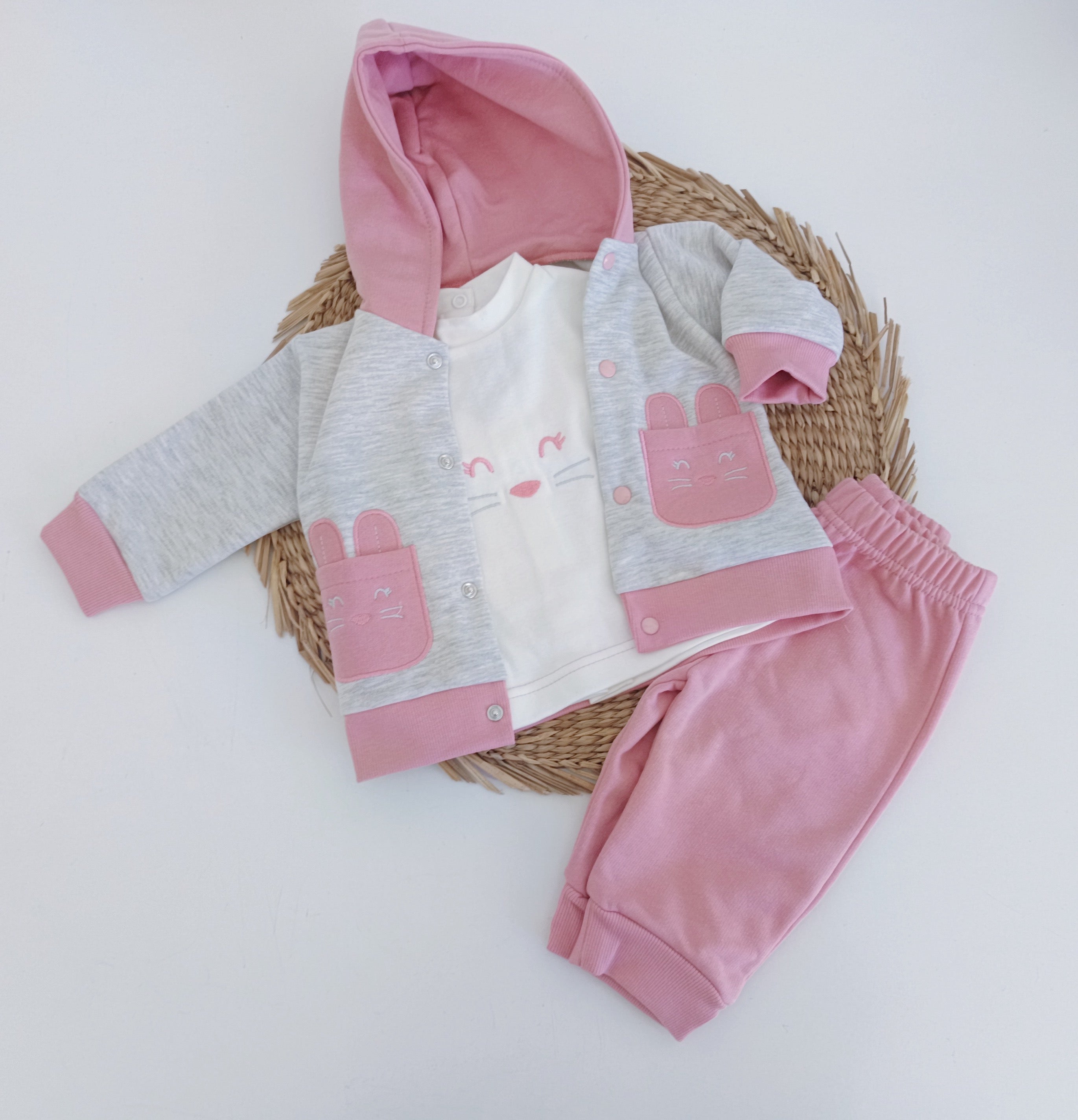 Conjunto de Três Peças Coelhinhos Cinza