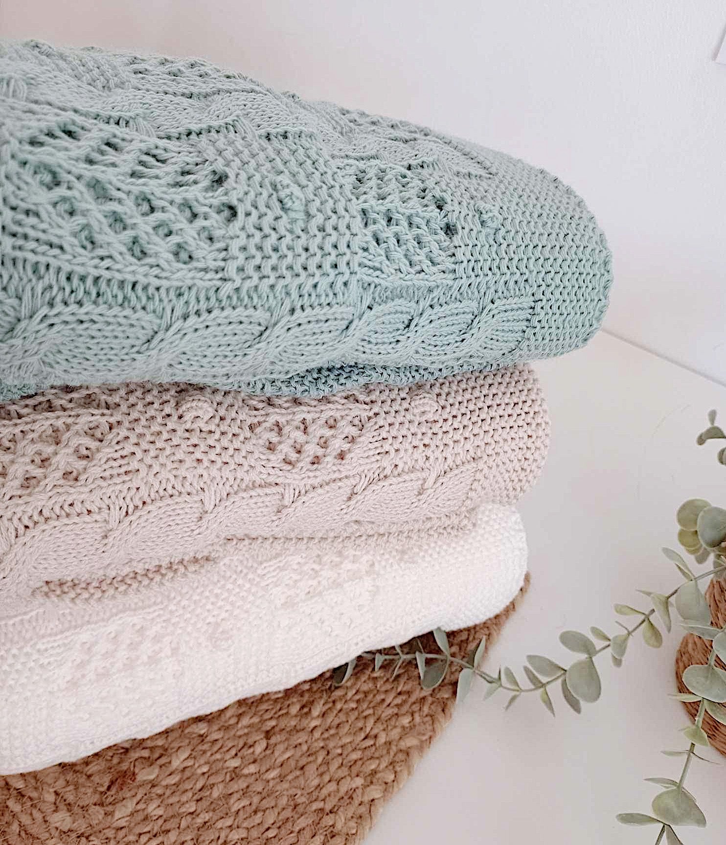 Manta de Malha Dupla Trabalhada da Avó