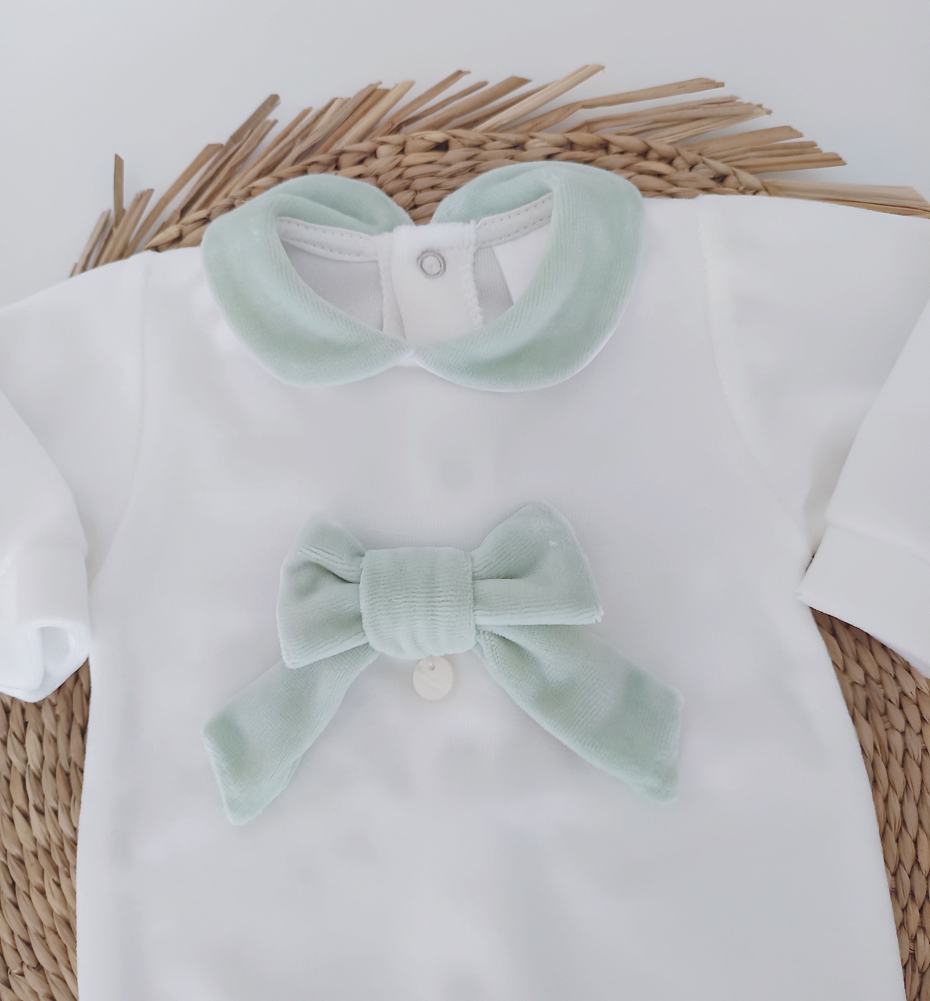 FitFiu Babies® | Babygrow Veludo Laço Verde