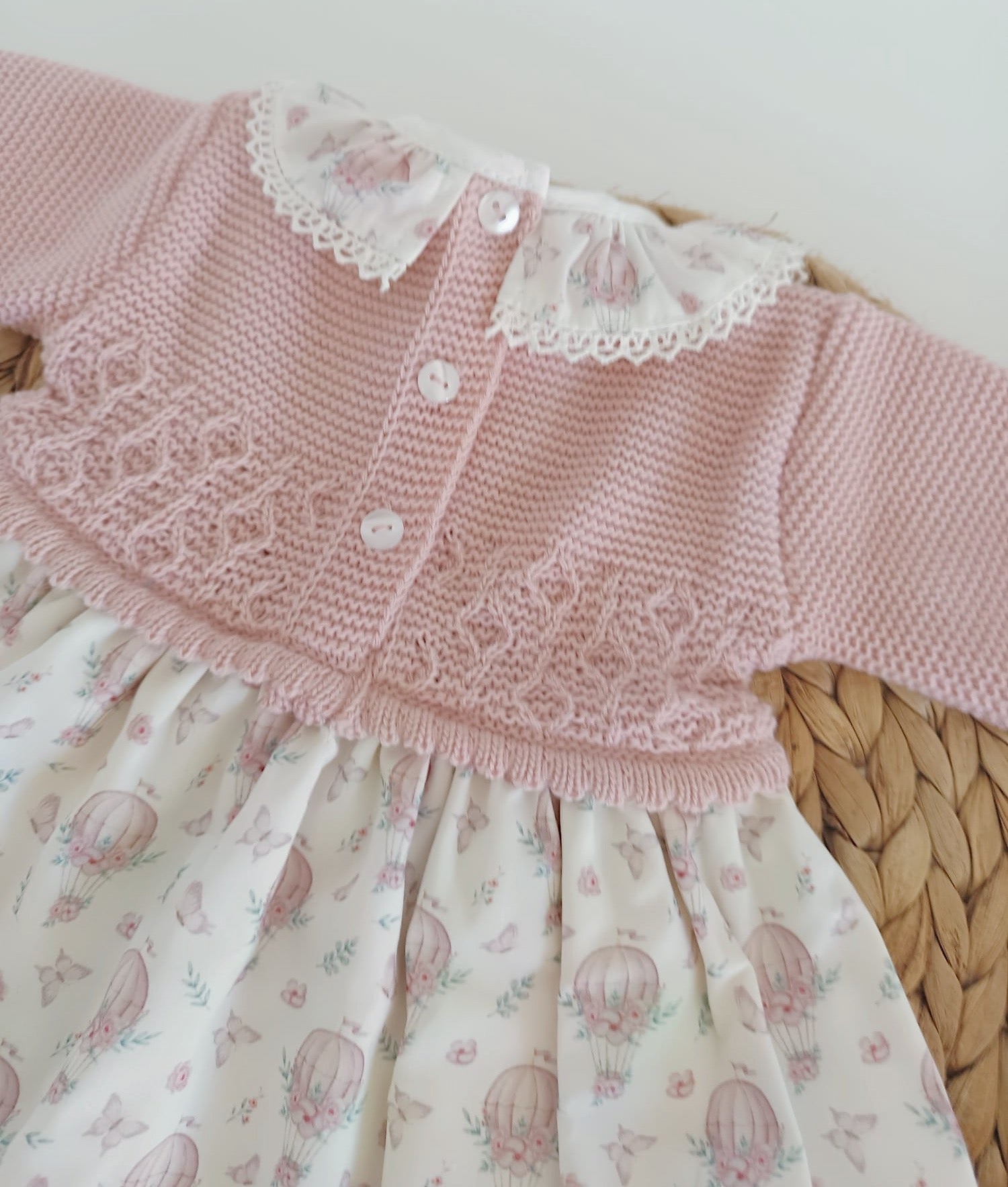 Vestido de Tecido e Malha com Touca Balões Rosa Velho