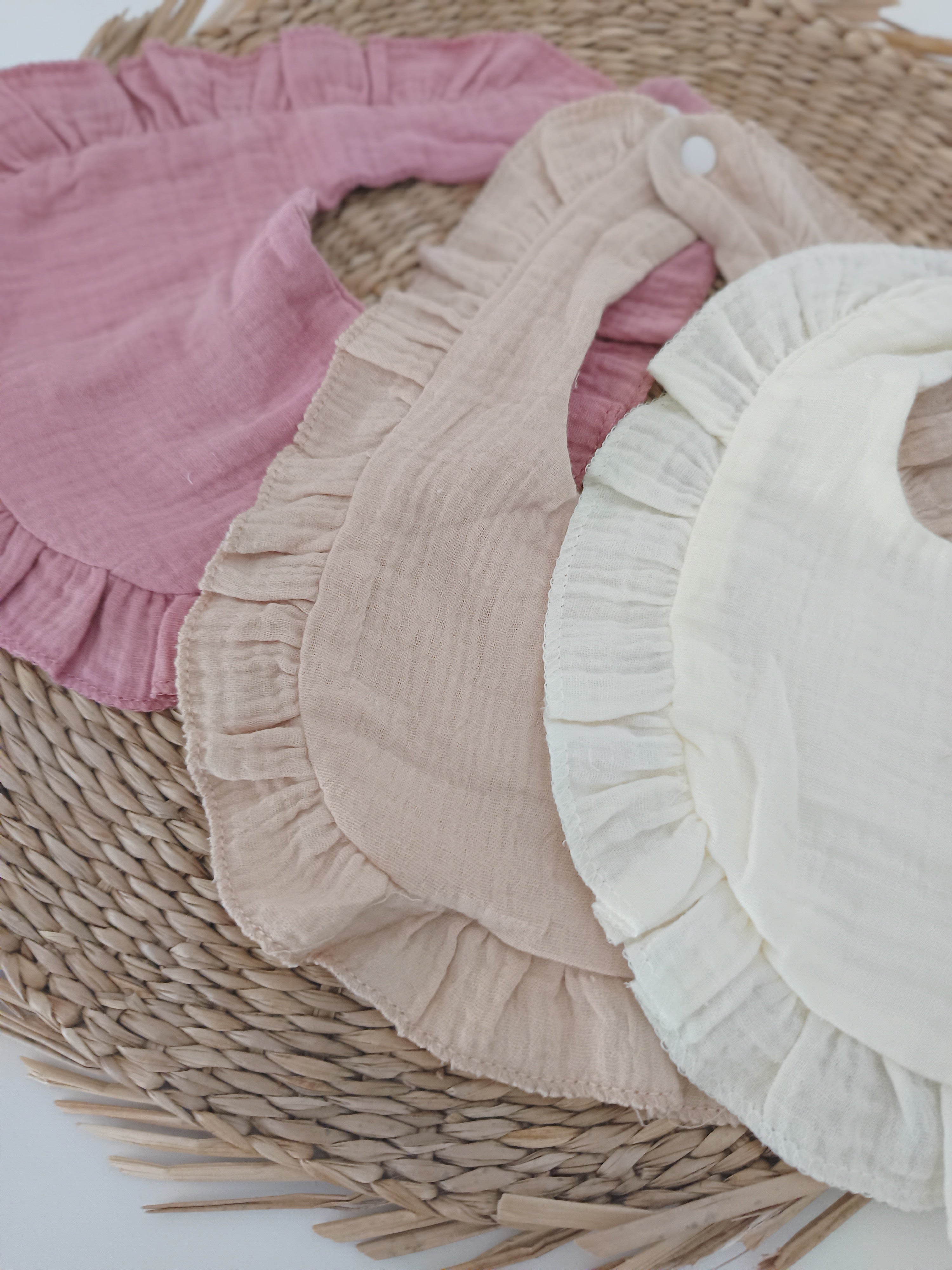 Babete em Musselina Liso