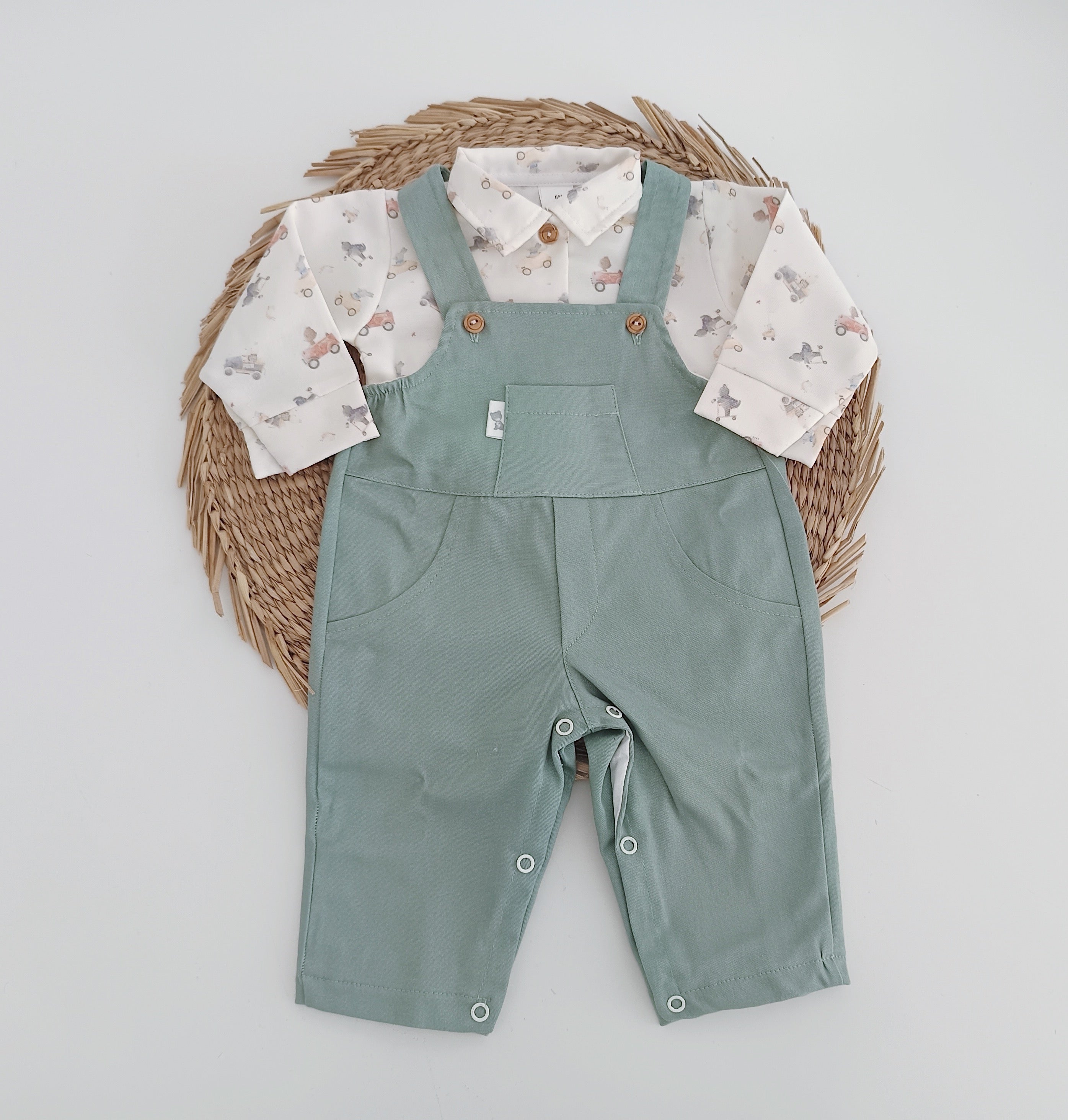 Macacão com Camisa Carrinhos Verde