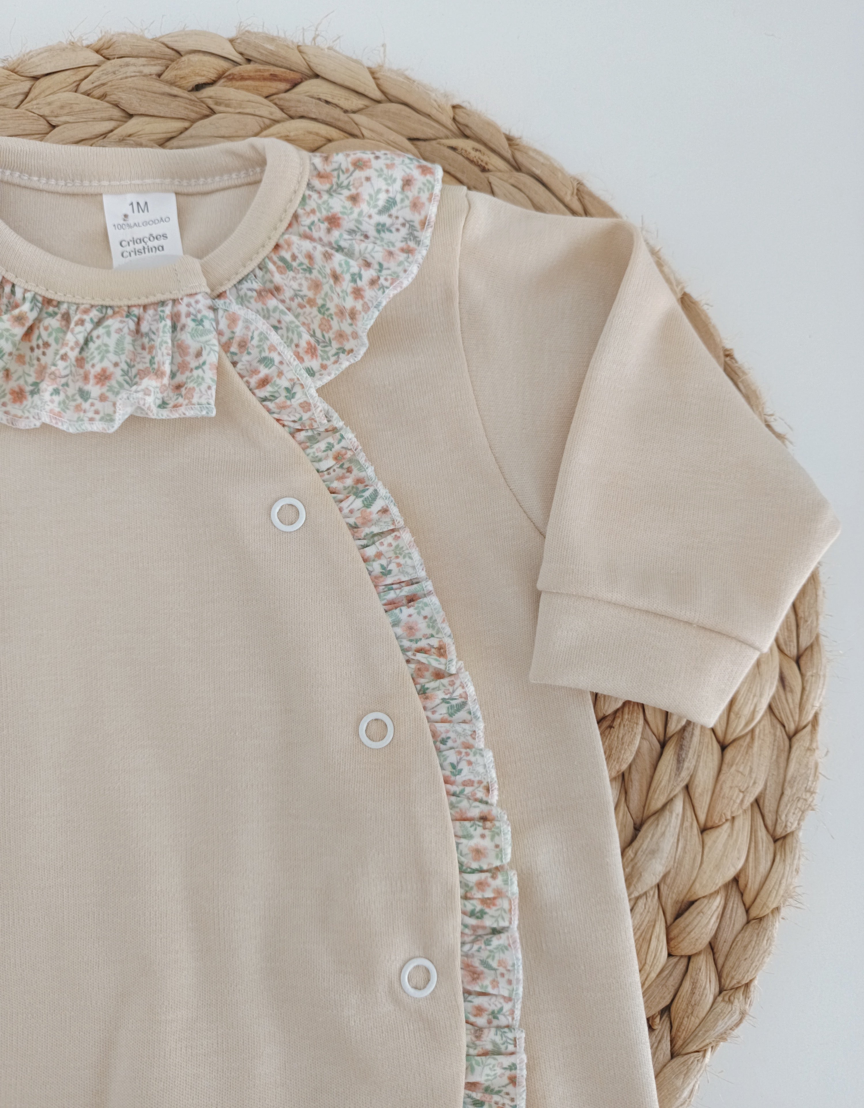 Babygrow Folho e Gola Flores Areia