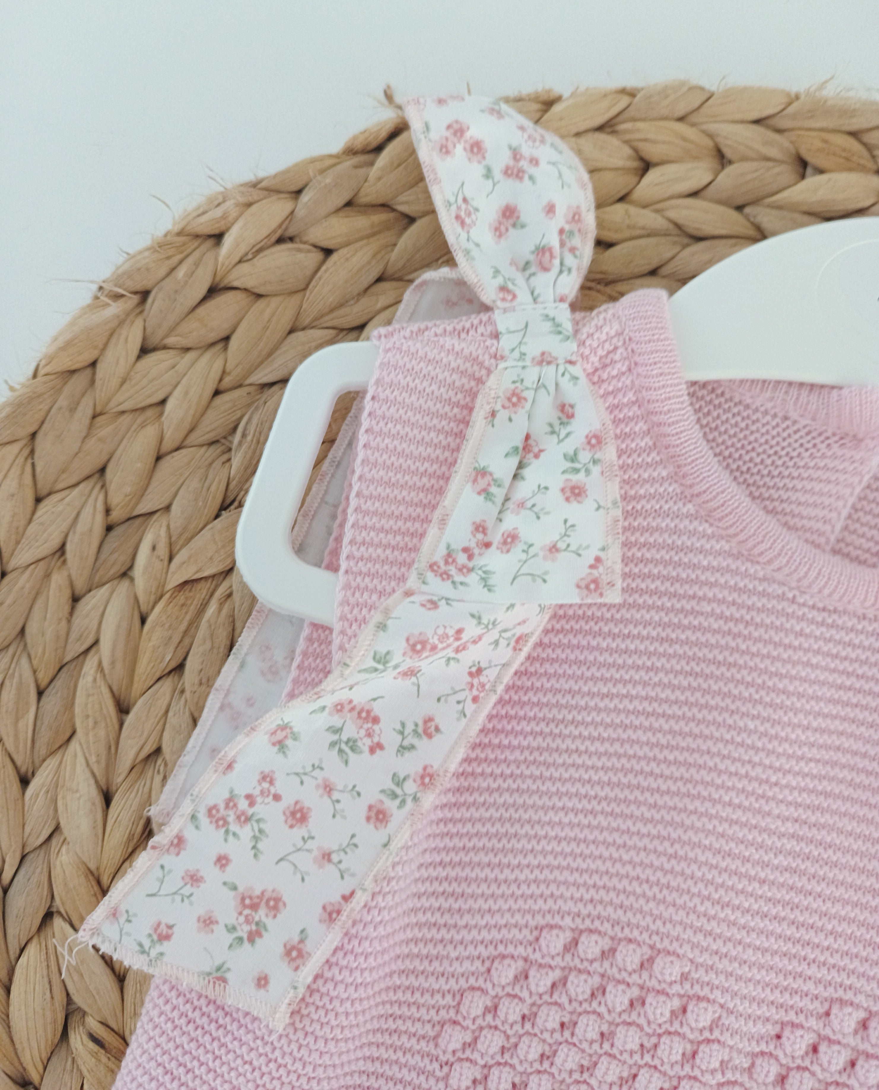 Camisola de Malha com Tapa Fraldas Flores Rosa