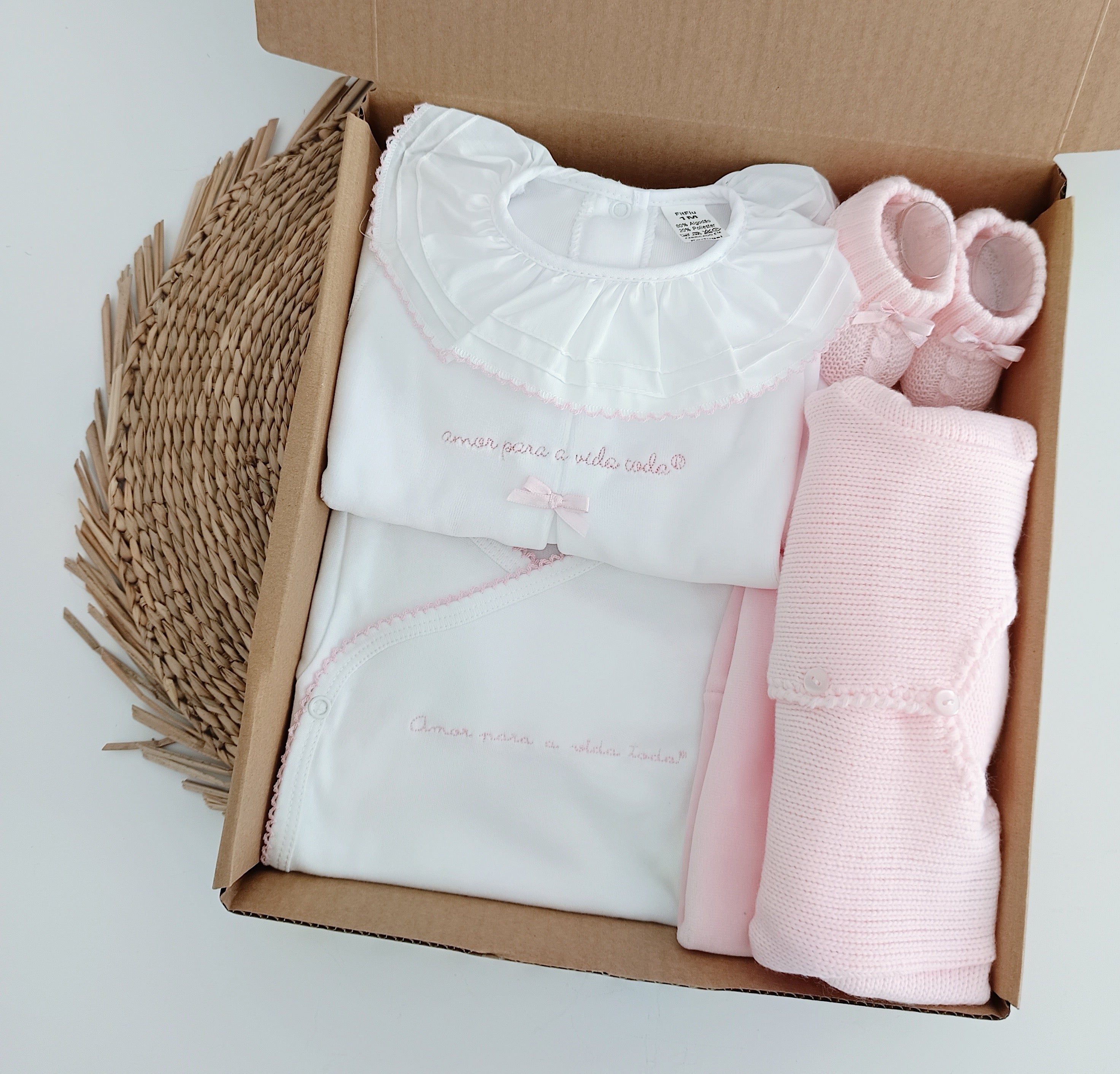 Amor Para a Vida Toda® | Conjunto Primeira Roupinha Lacinho Rosa