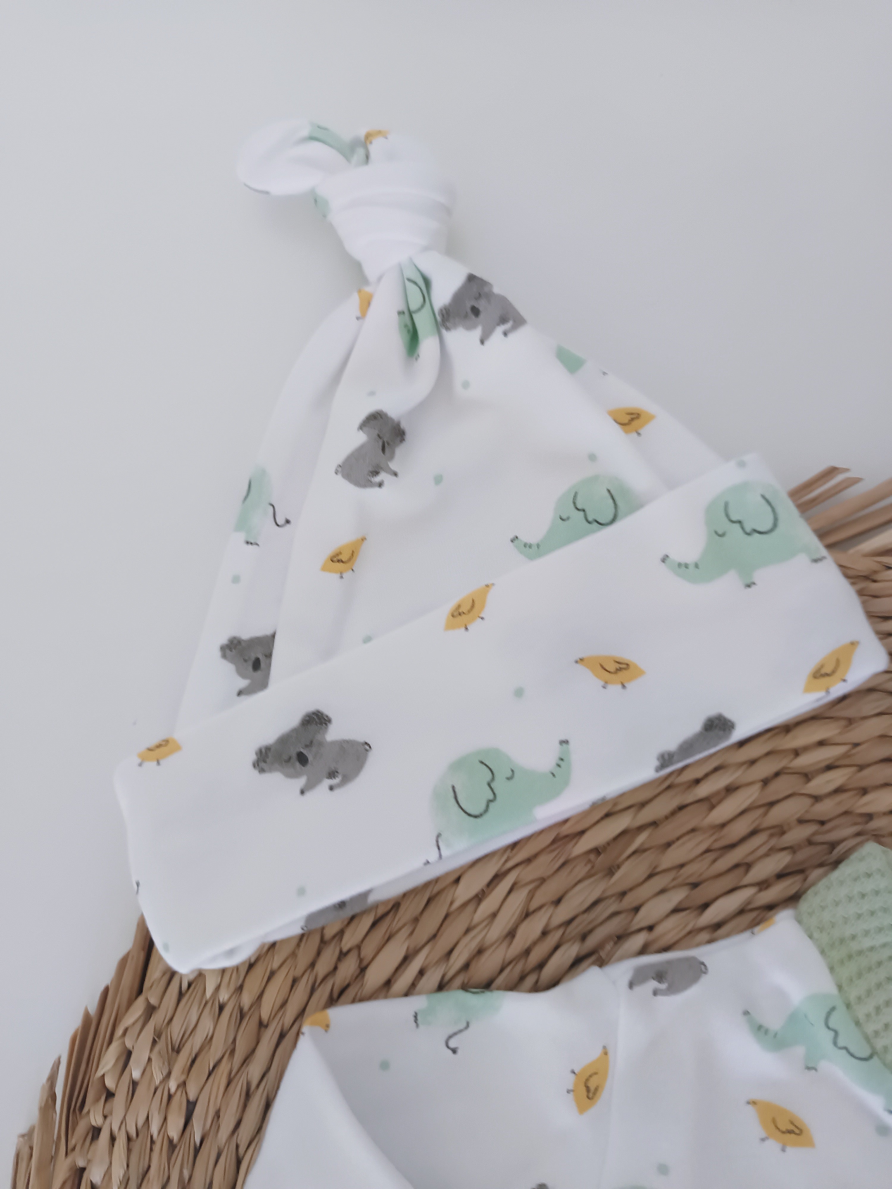 FitFiu Babies® | Babygrow com Gorro de Algodão com Elefante e Koala