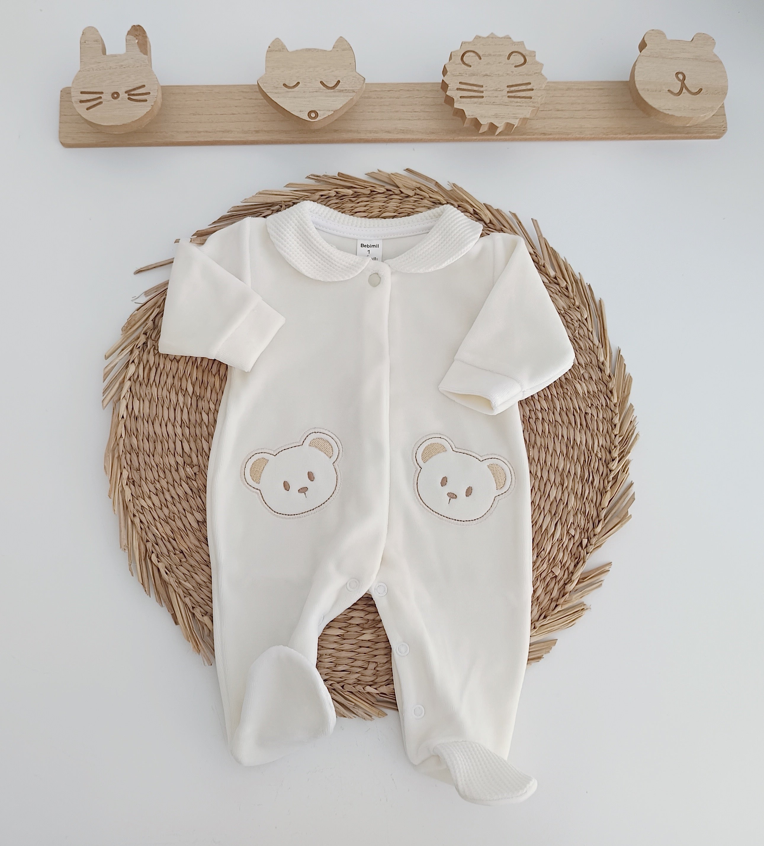 Babygrow de Veludo Duas Caras de Ursos Pérola