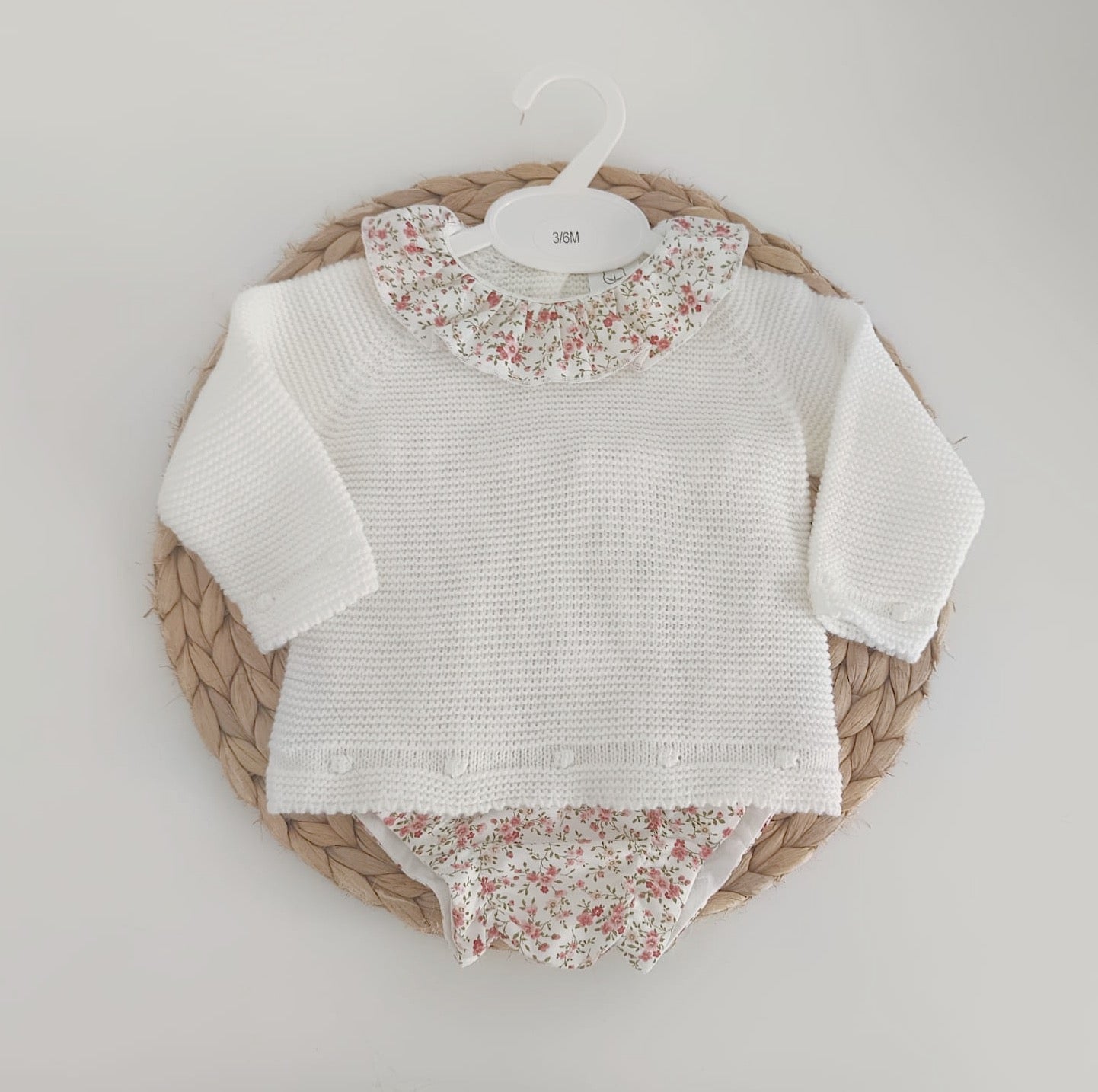 Tapa Fraldas com Camisola de Malha Flores Pérola
