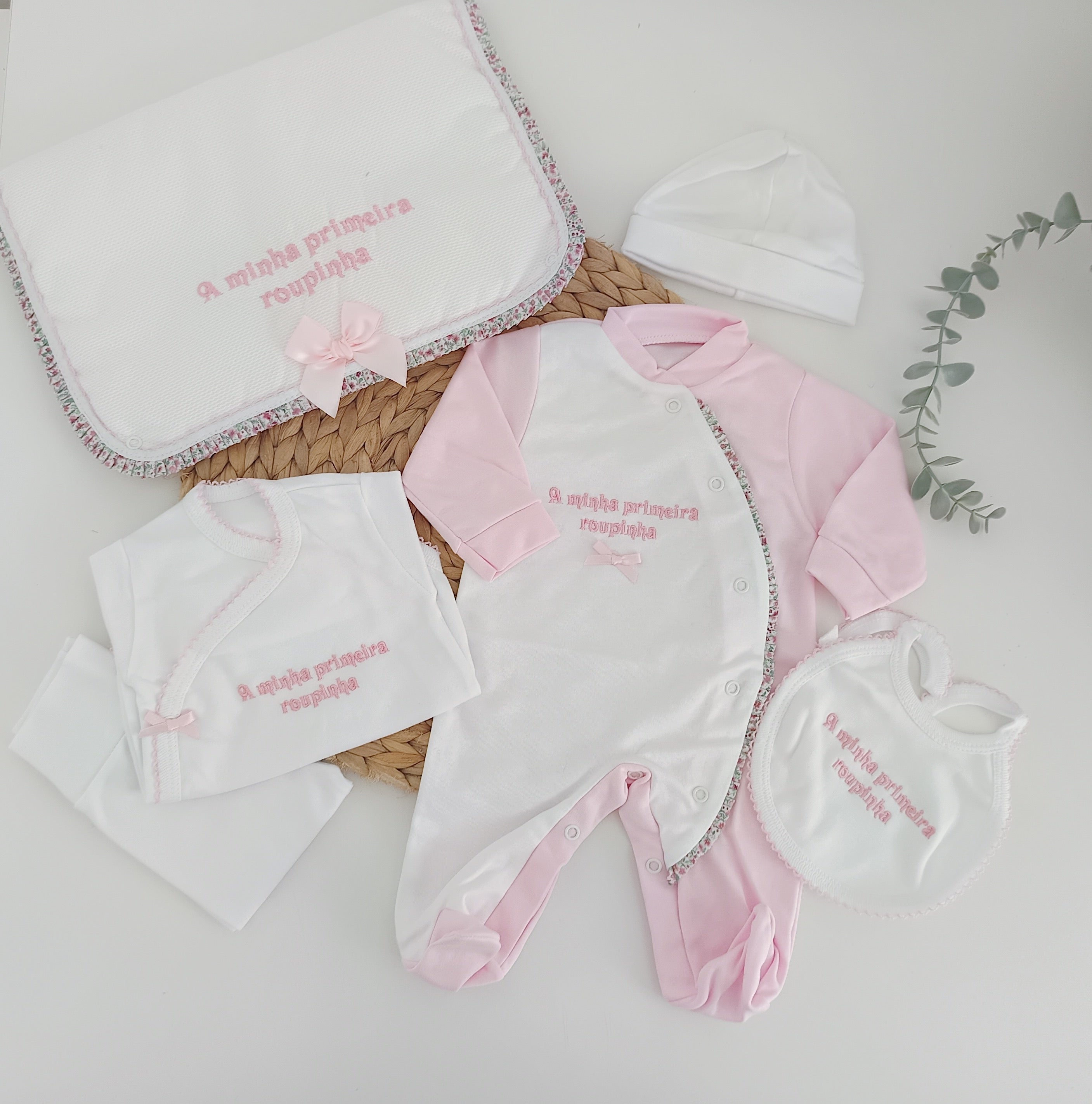 Conjunto de Primeira Roupinha Algodão Flores Rosa