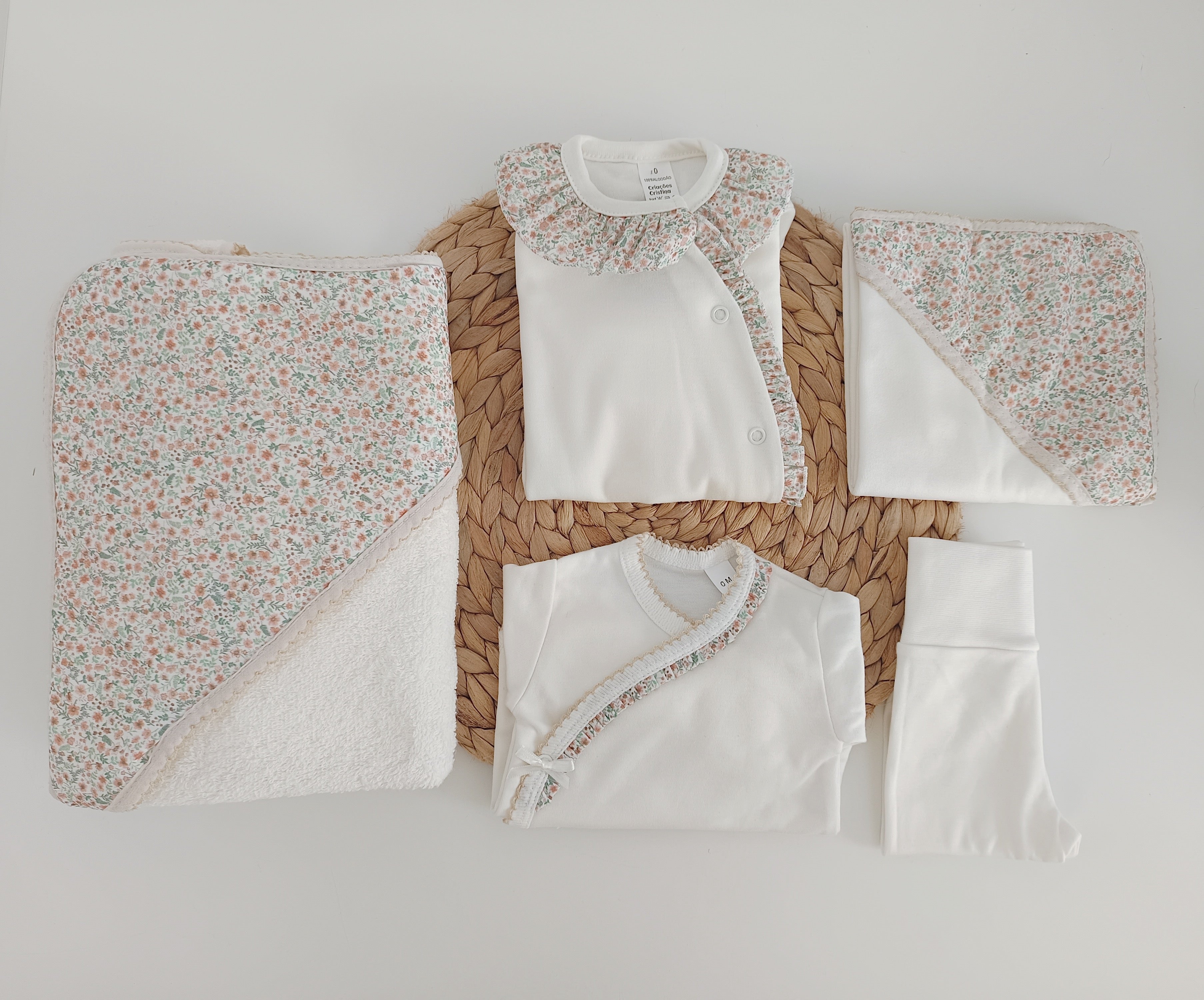 Conjunto de Bebé Flores Pérola