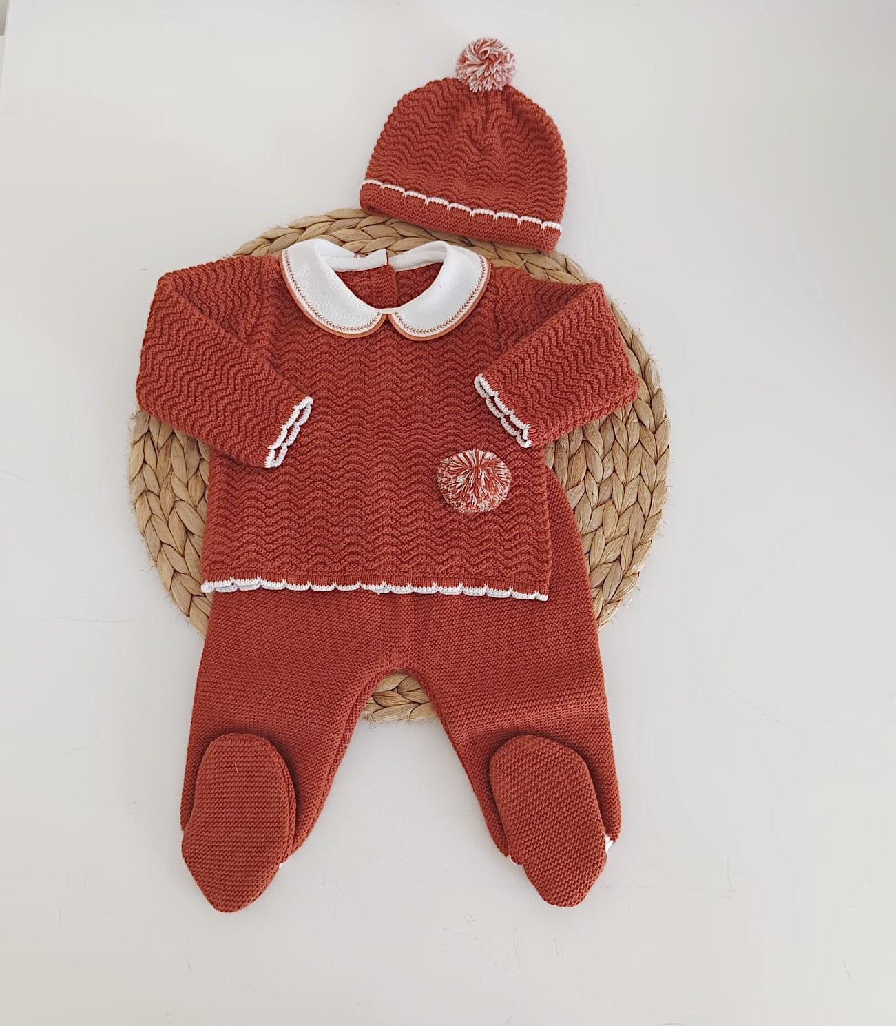 Fato de Malha com gorro Pompom Tijolo