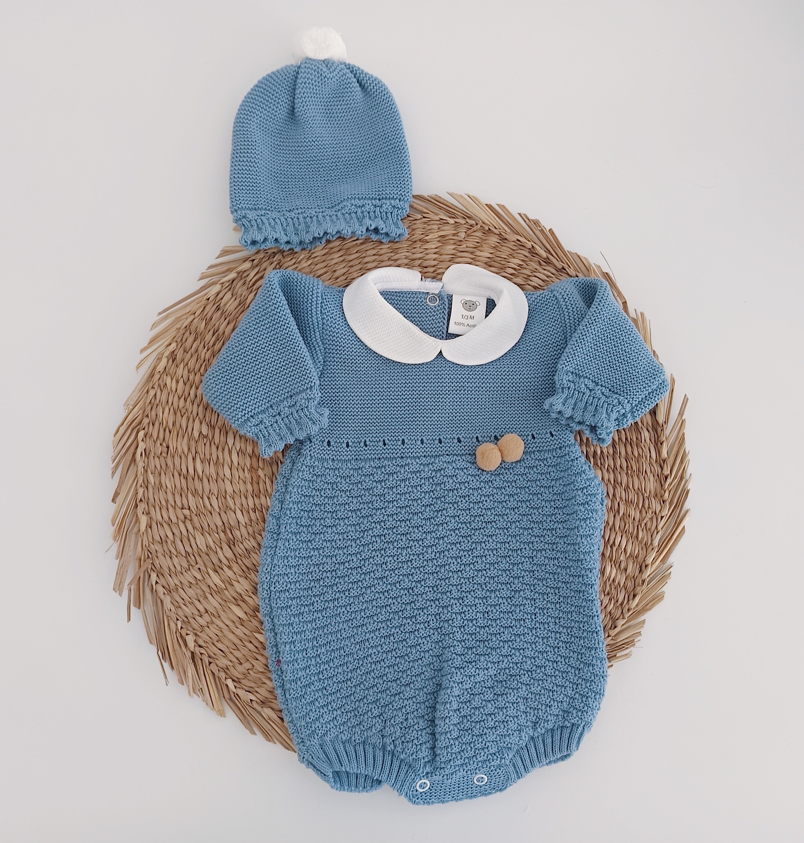 Fofo de Malha Pompons com Gorro Jeans