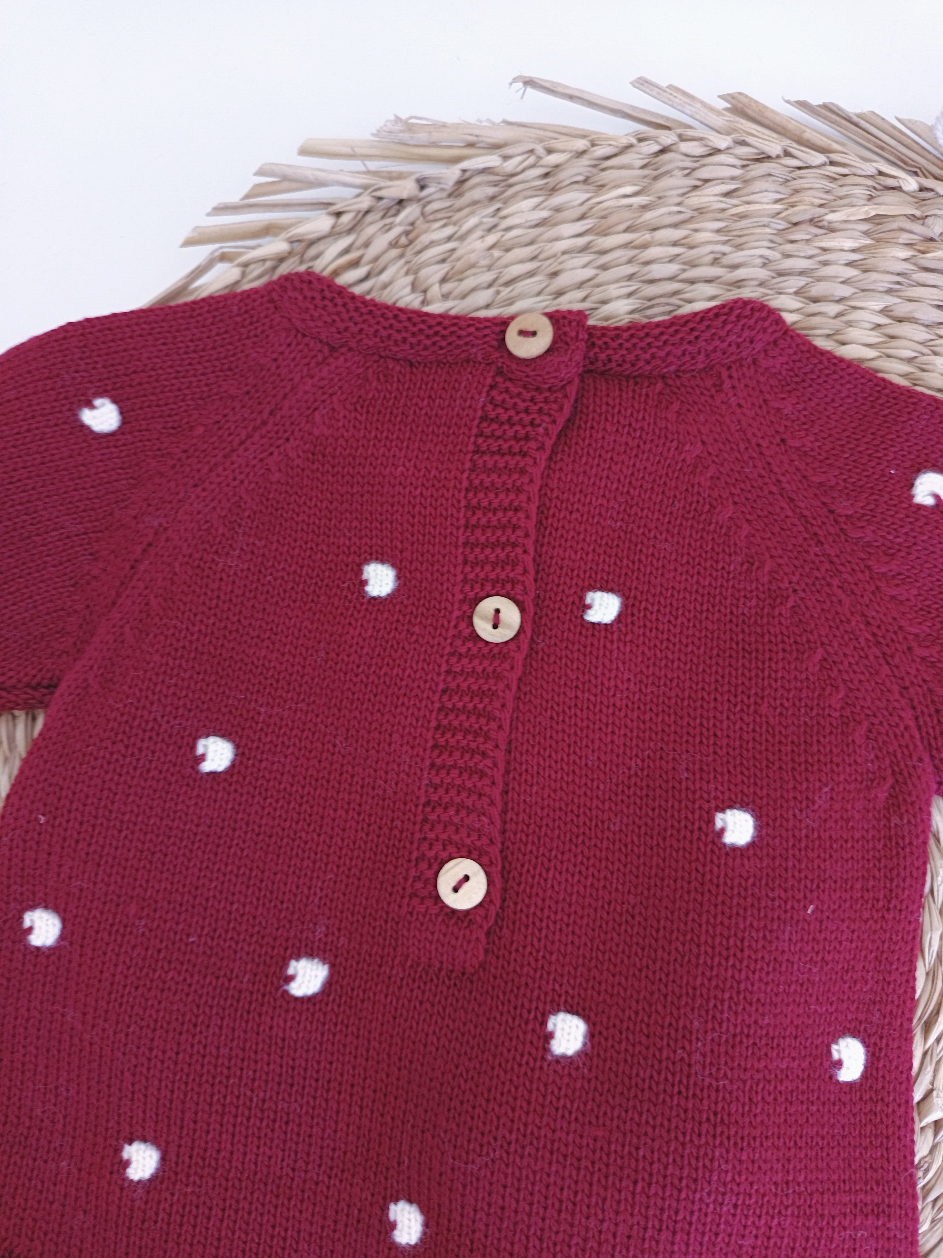 Fofo de Malha Pompons com touca e carapins Bordeaux