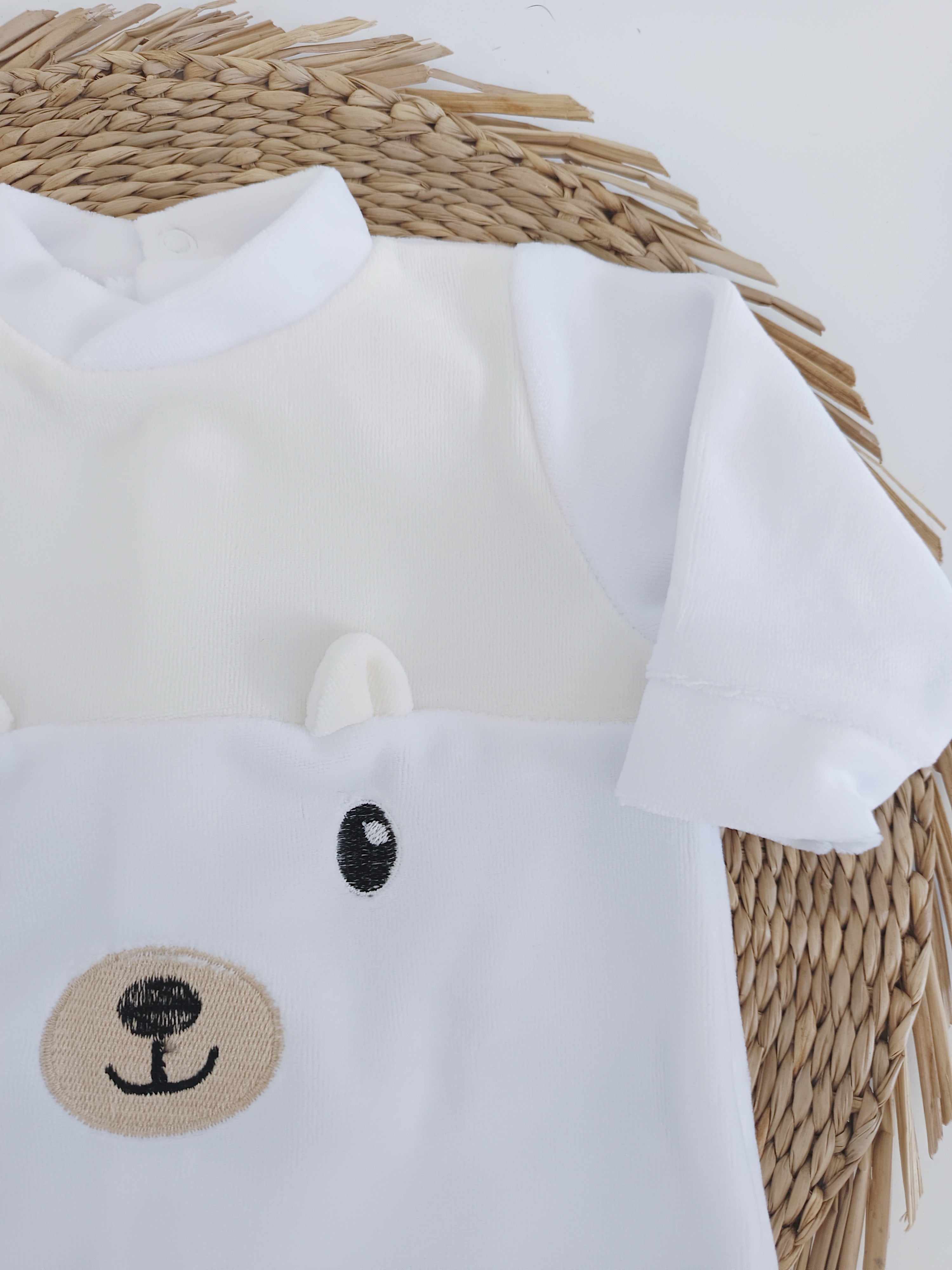 Babygrow Veludo Urso com Gorro Orelhas Pérola