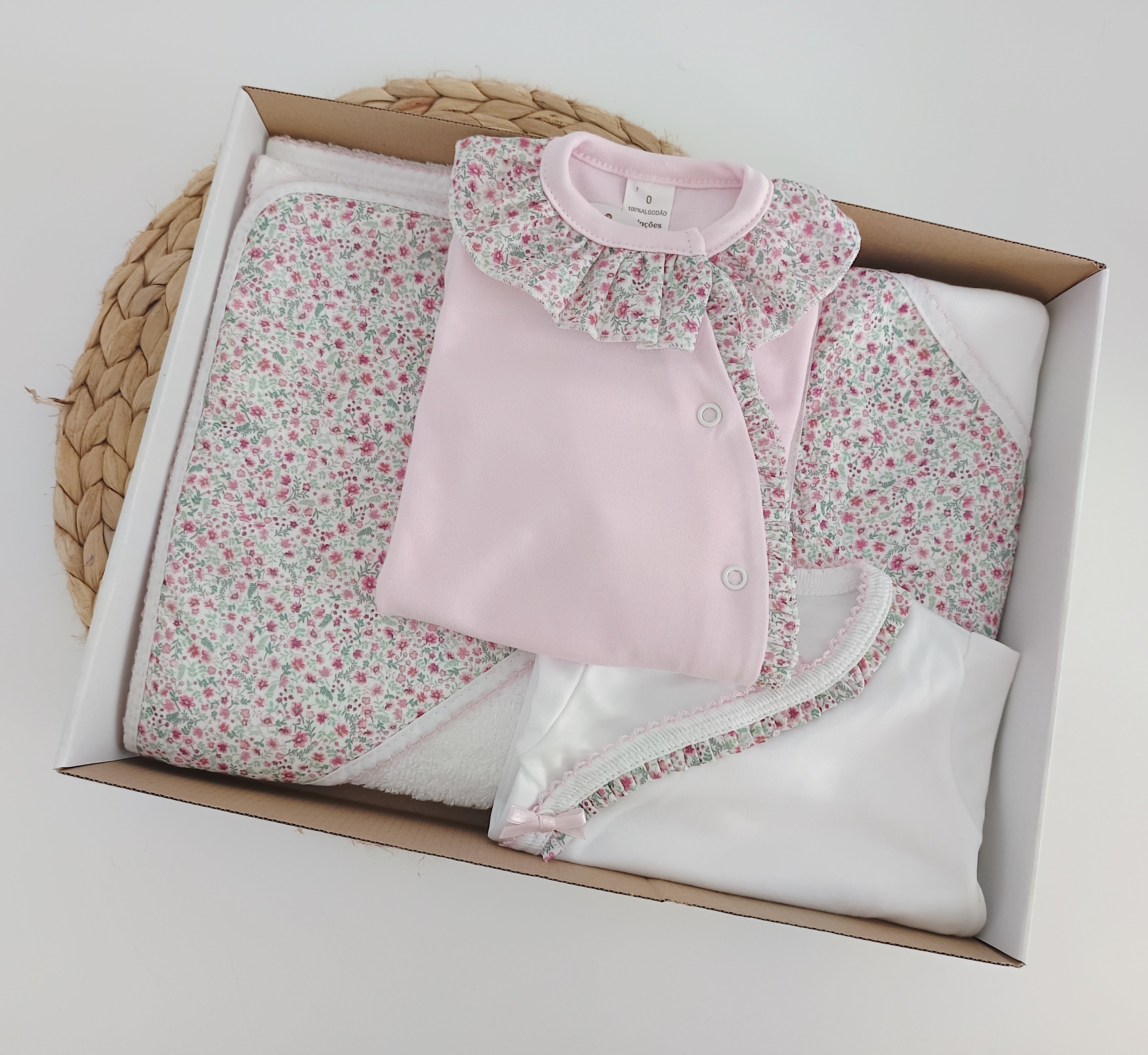 Conjunto de Bebé Flores Rosa