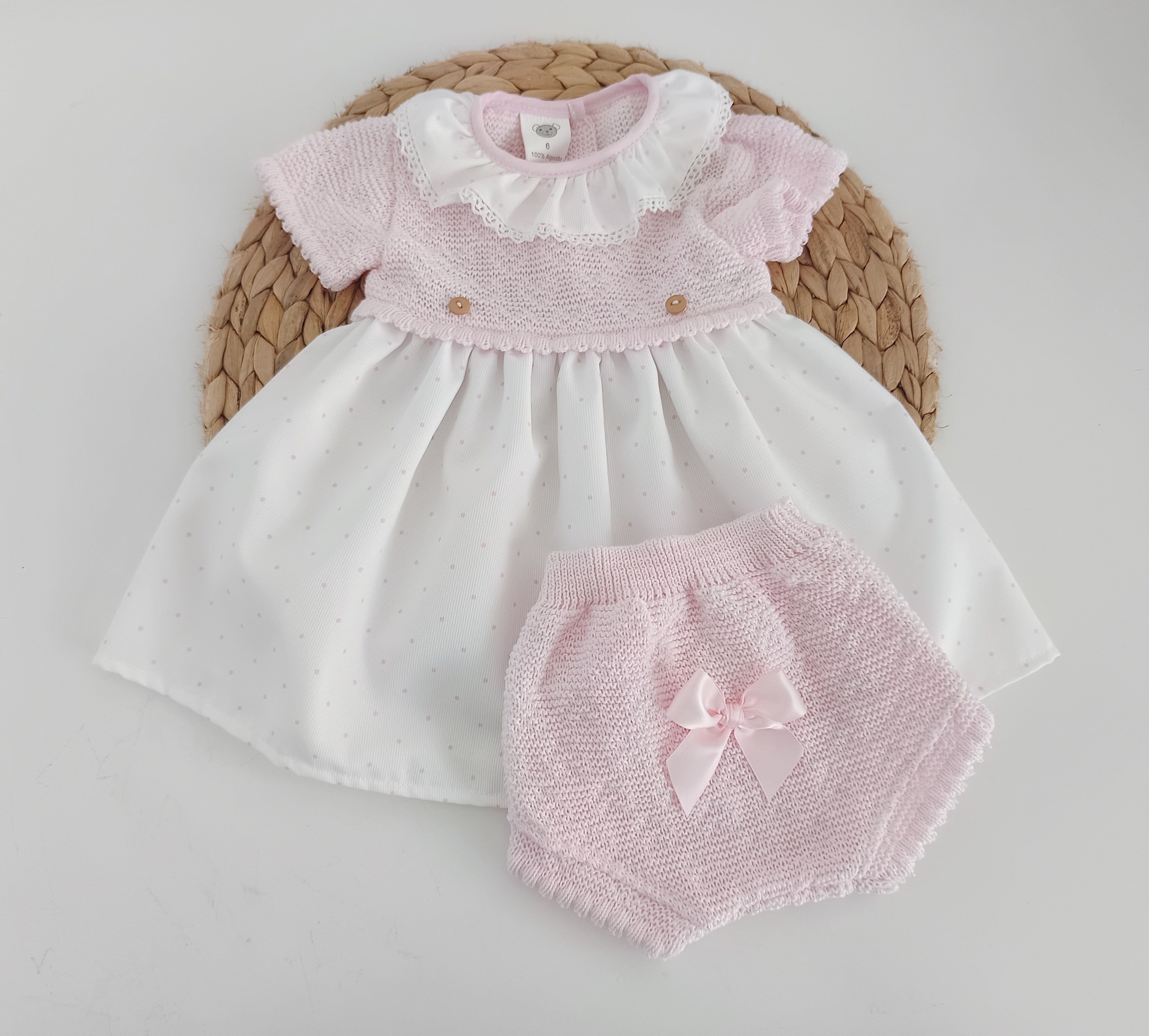 Vestido de Tecido e Malha com Tapa Fraldas Rosa