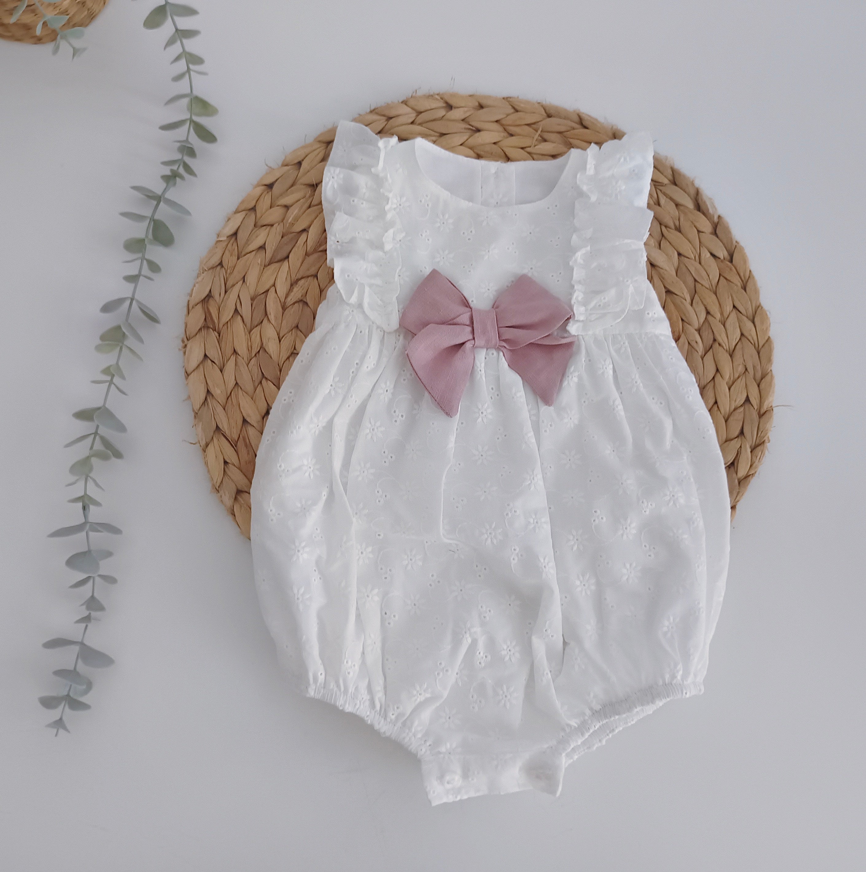 Fofo Bordado Inglês com Laço Rosa Velho