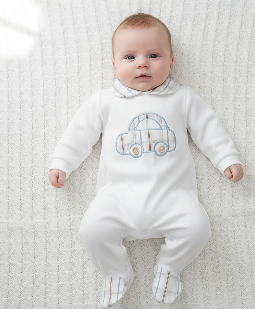 FitFiu Babies® | Babygrow Veludo Carrinho Branco Azul