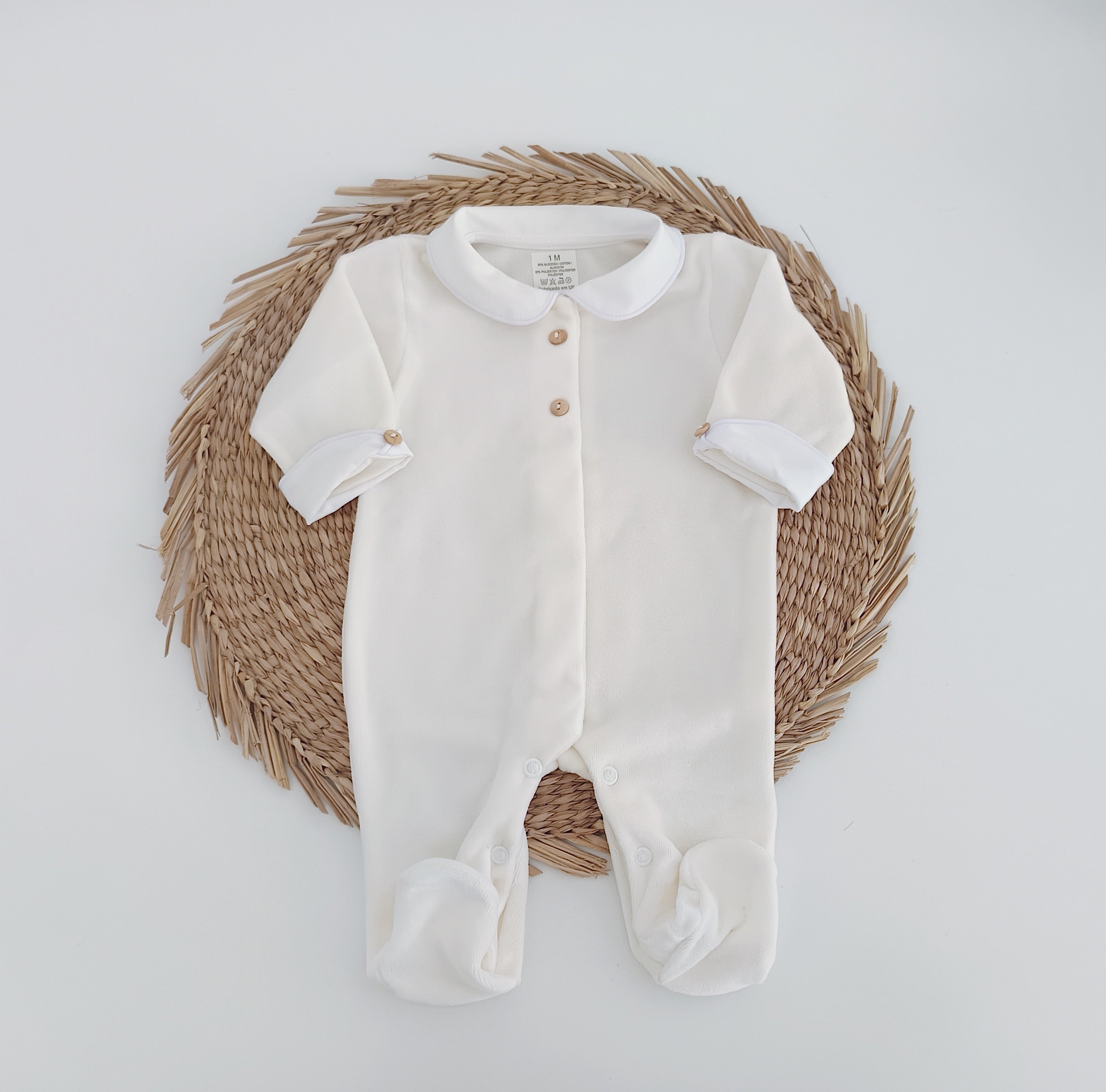 Babygrow Veludo Botões Pérola